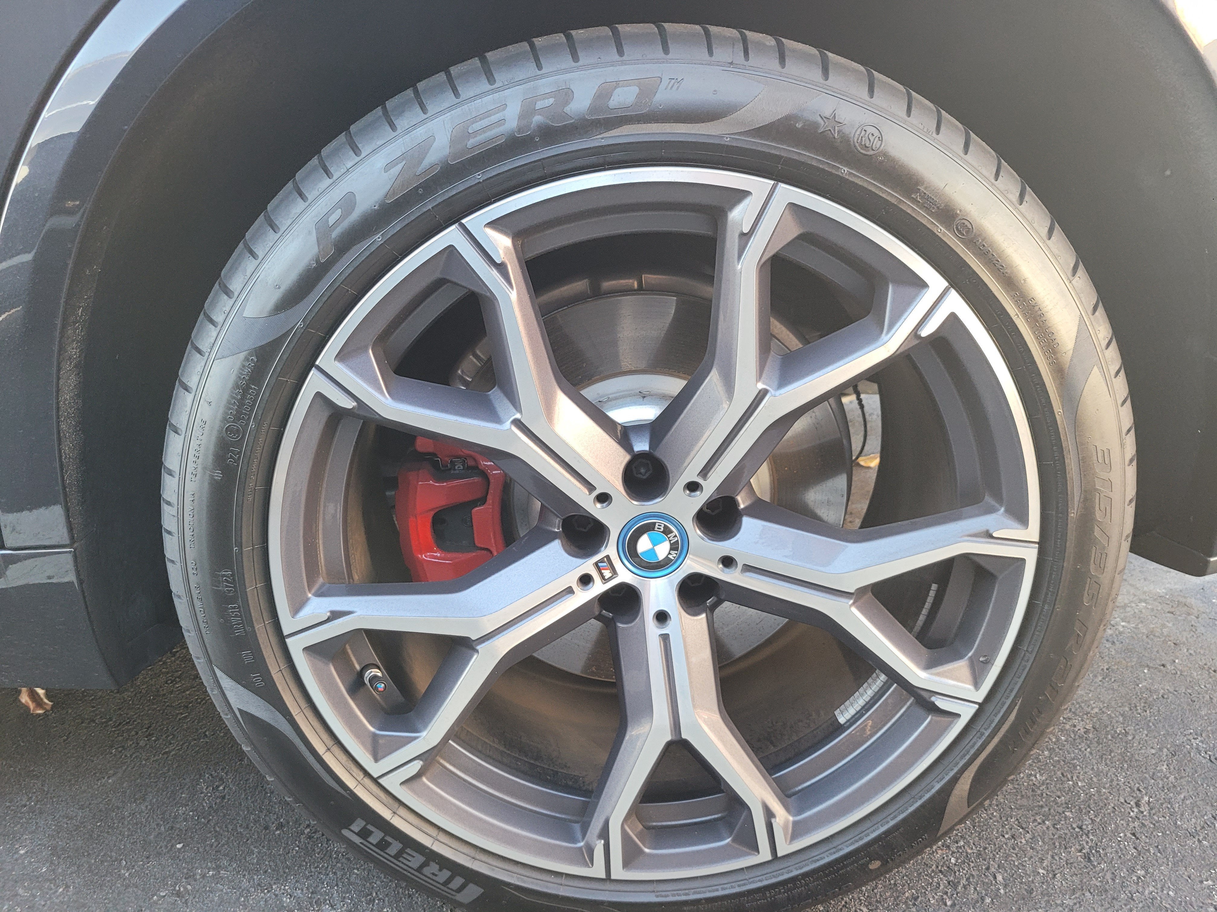 2025 BMW X5 xDrive50e