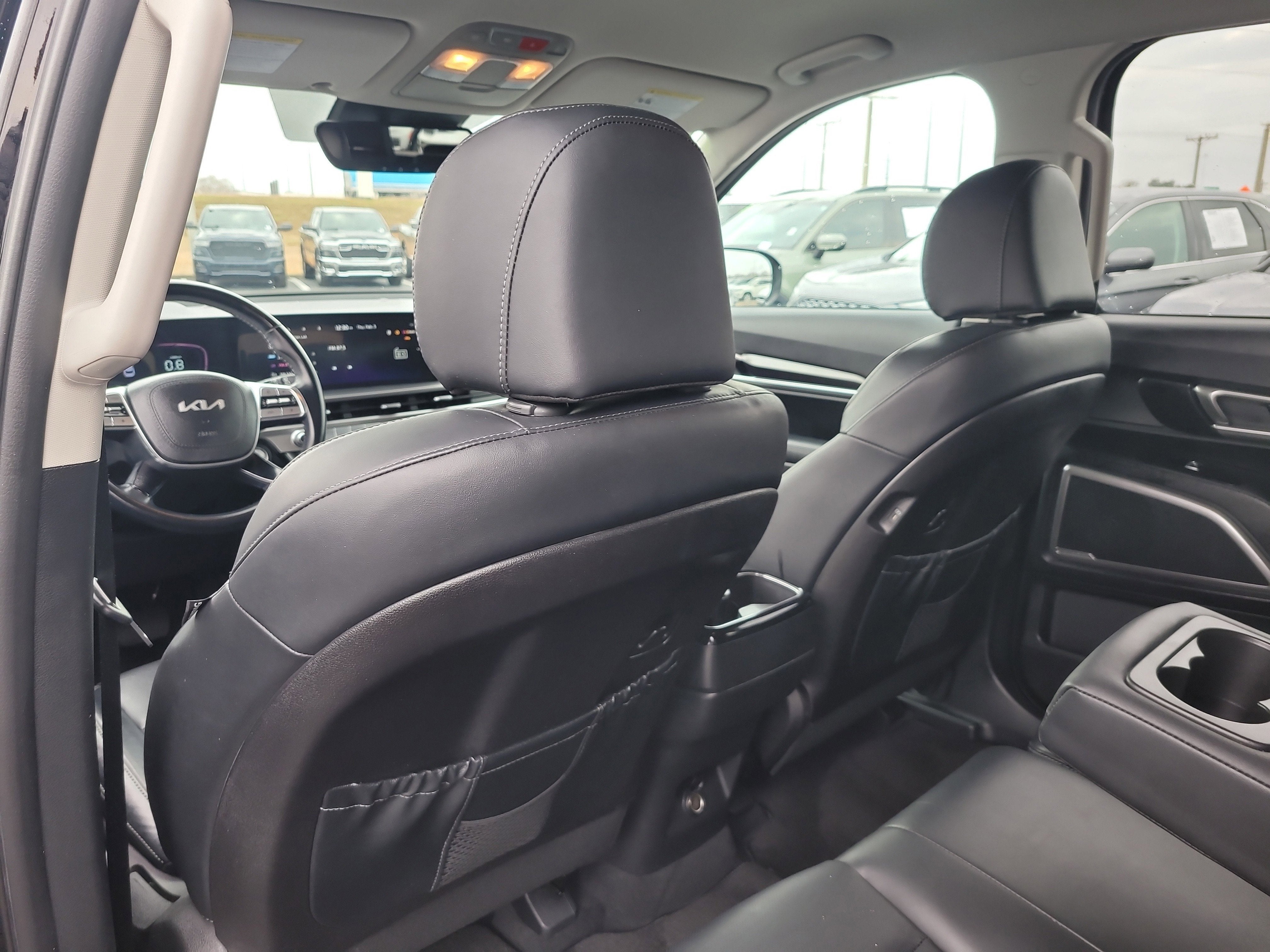 2023 Kia Telluride LX