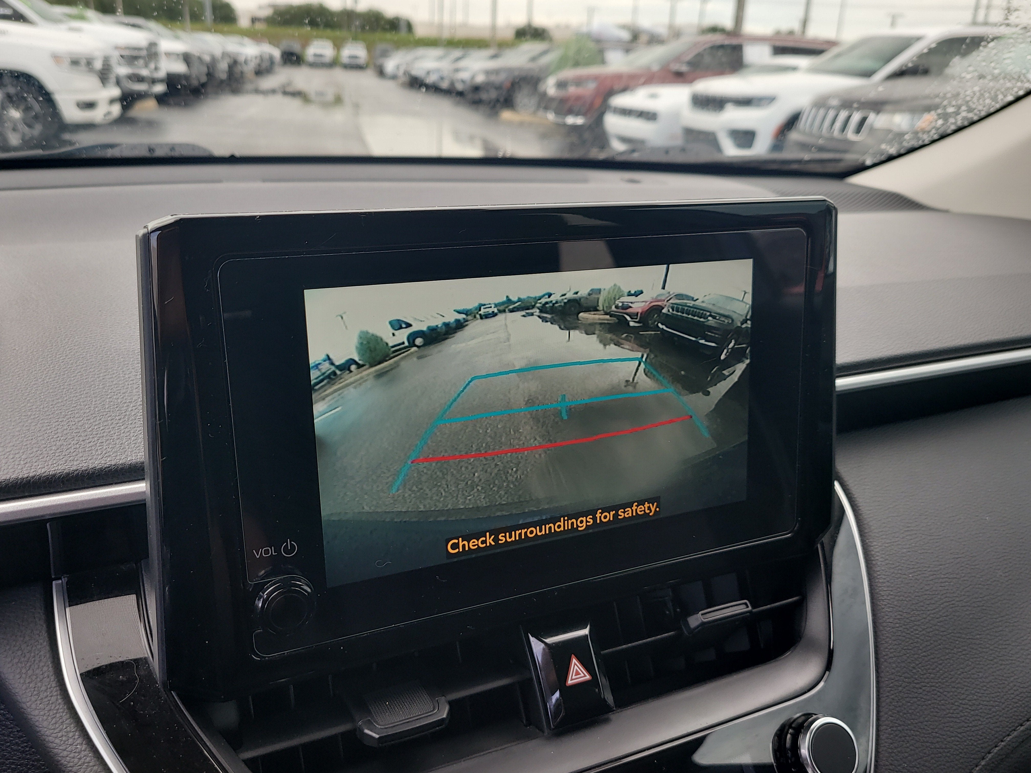 2024 Toyota Corolla Cross LE