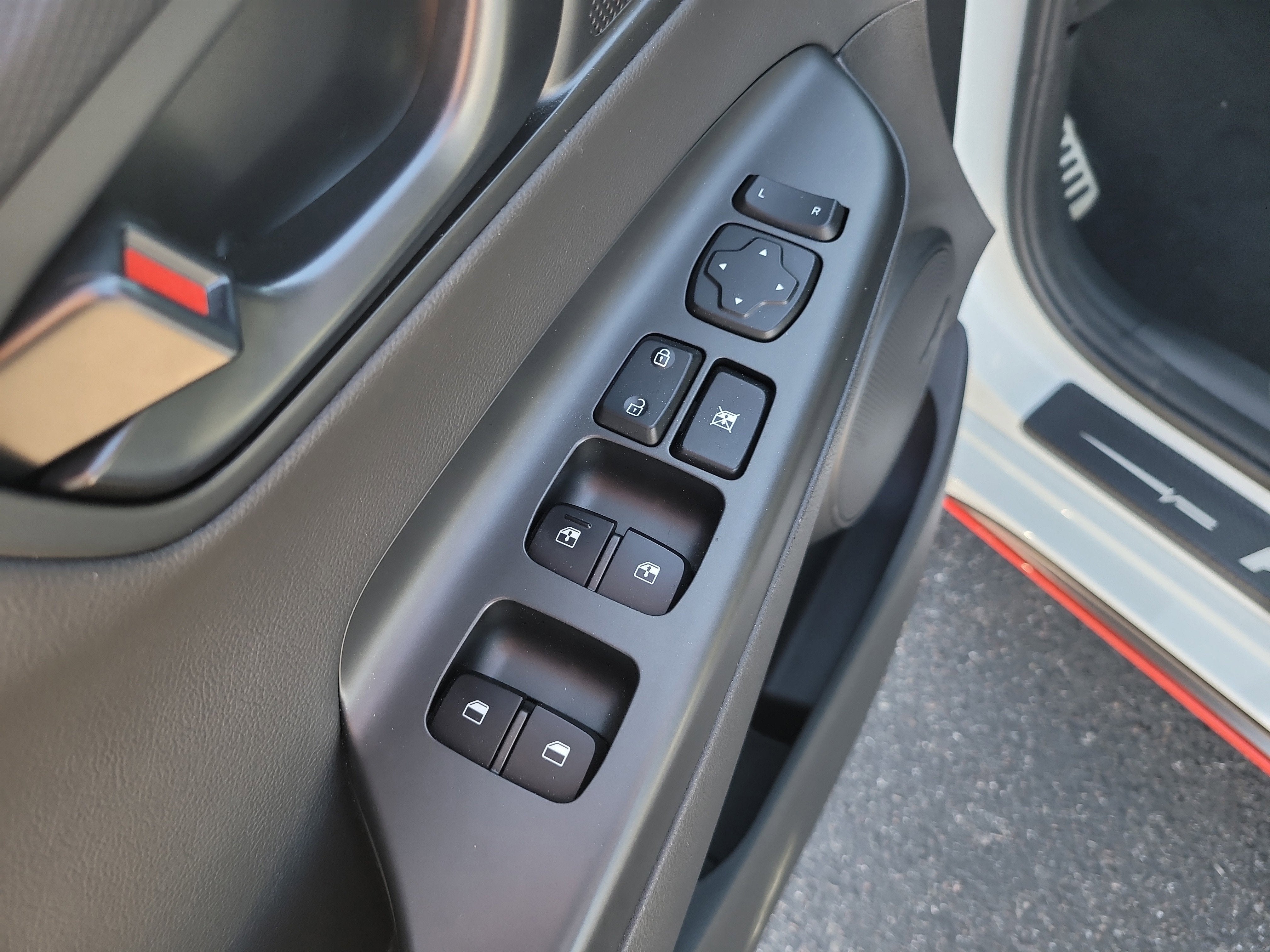 2022 Hyundai Kona N Base