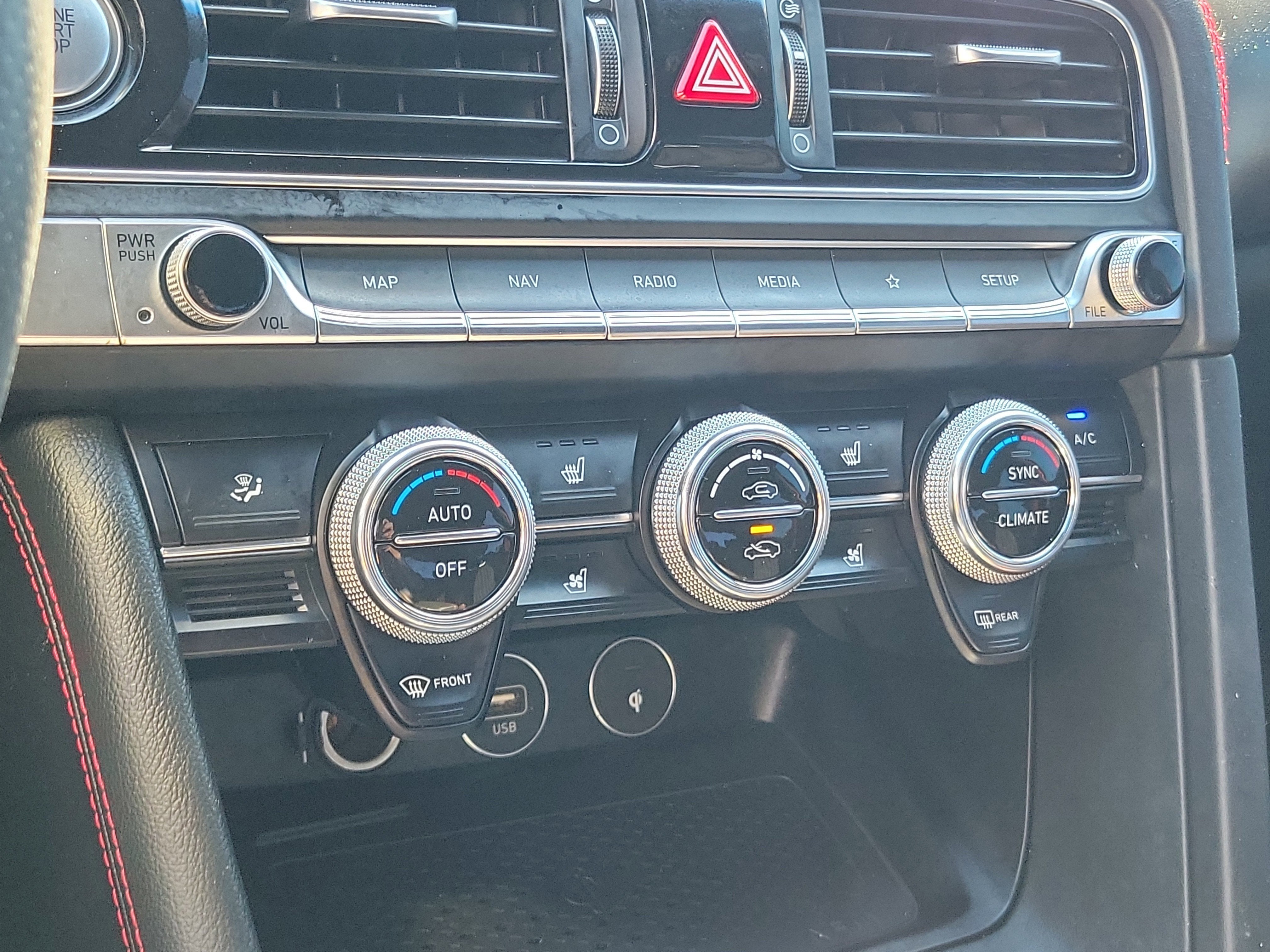 2023 Genesis G70 2.0T