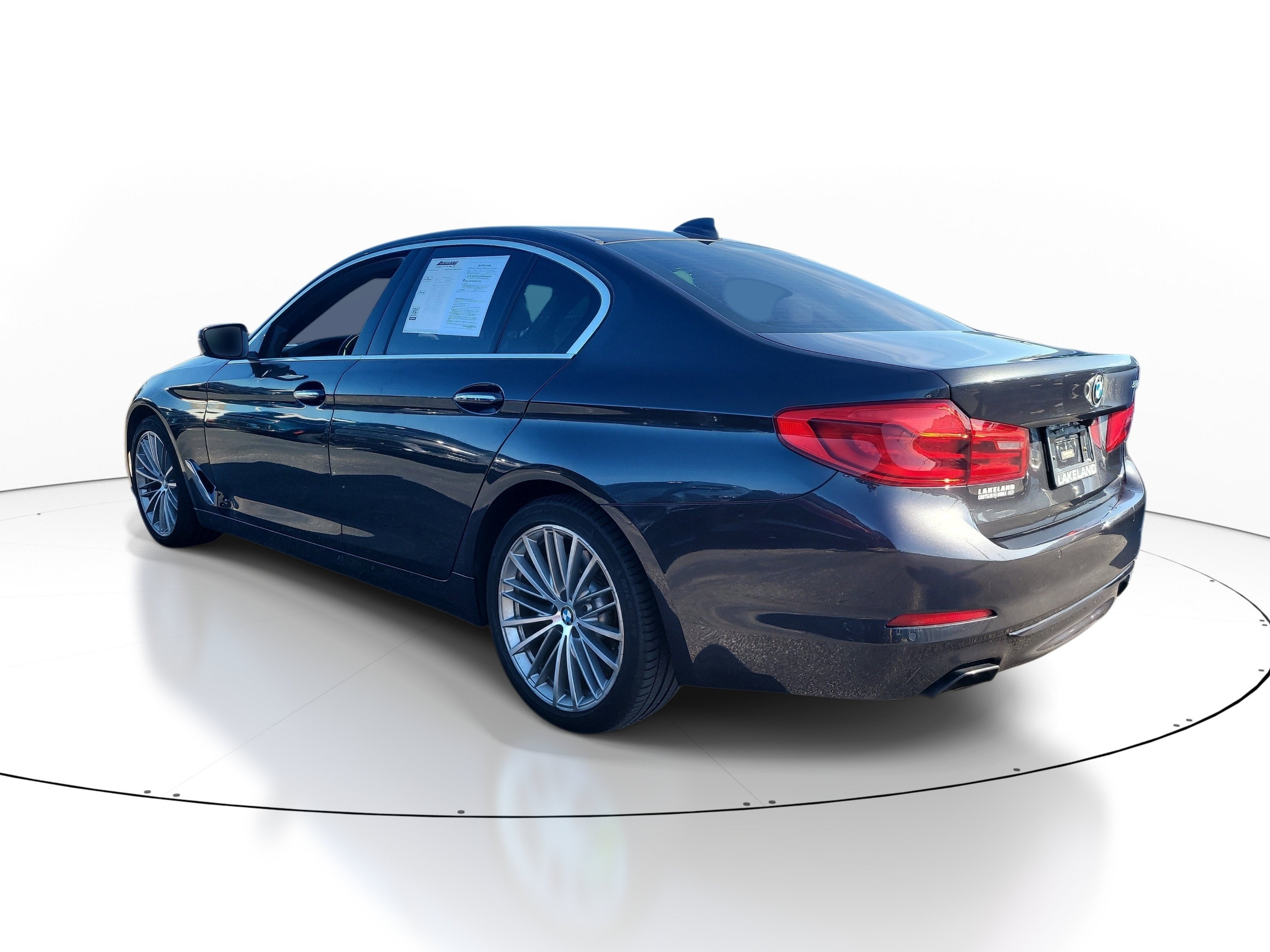 2018 BMW 5 Series 540i