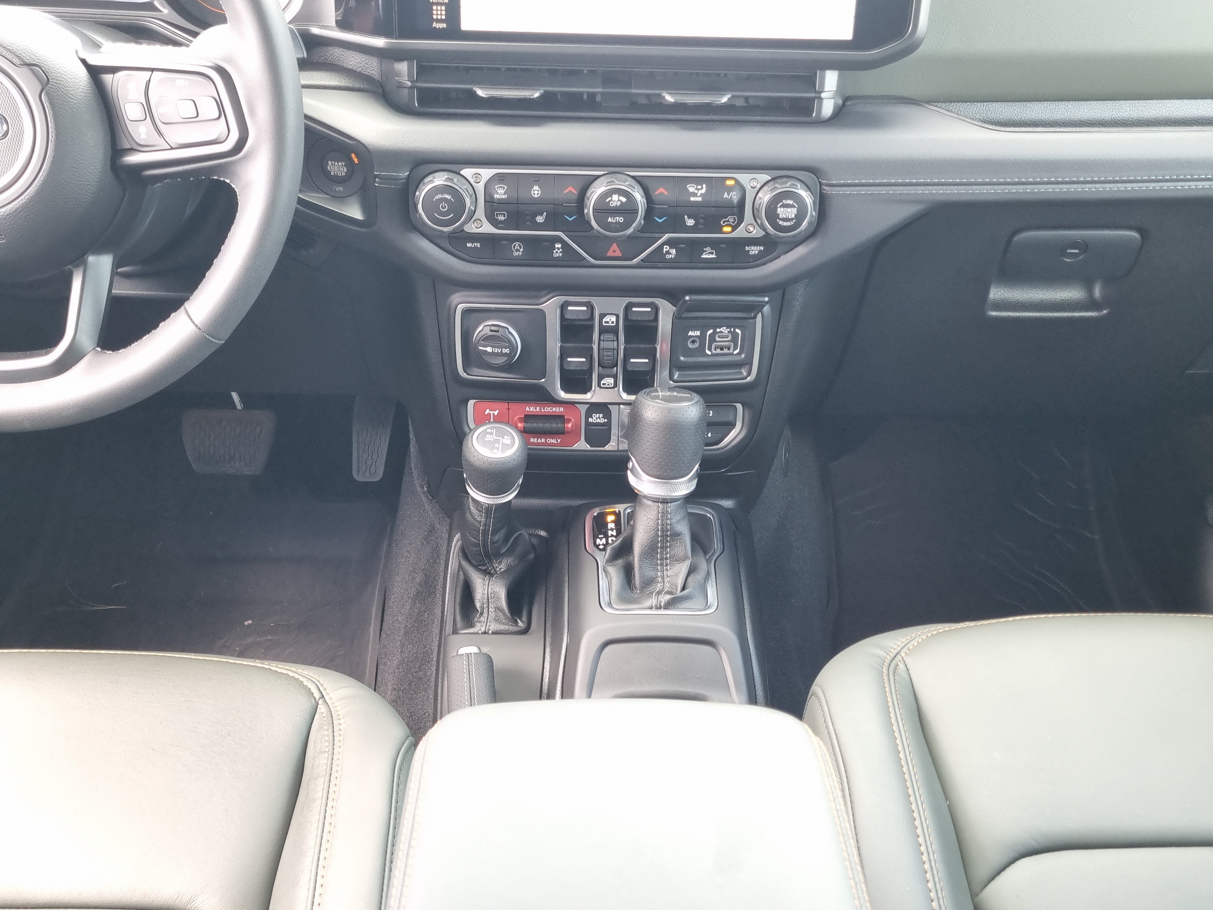2025 Jeep Gladiator Mojave X