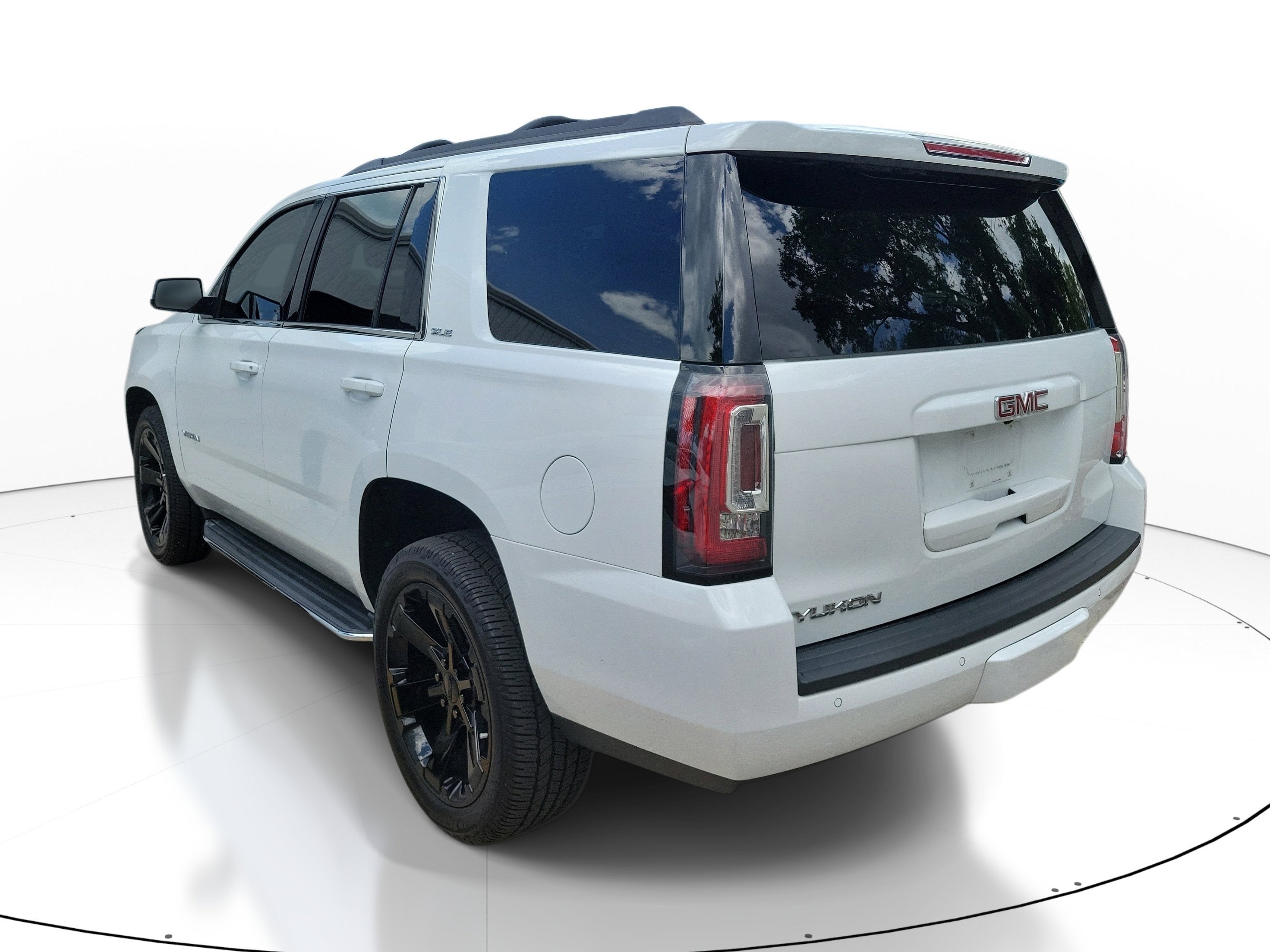 2019 GMC Yukon SLE