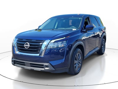 2022 Nissan Pathfinder S