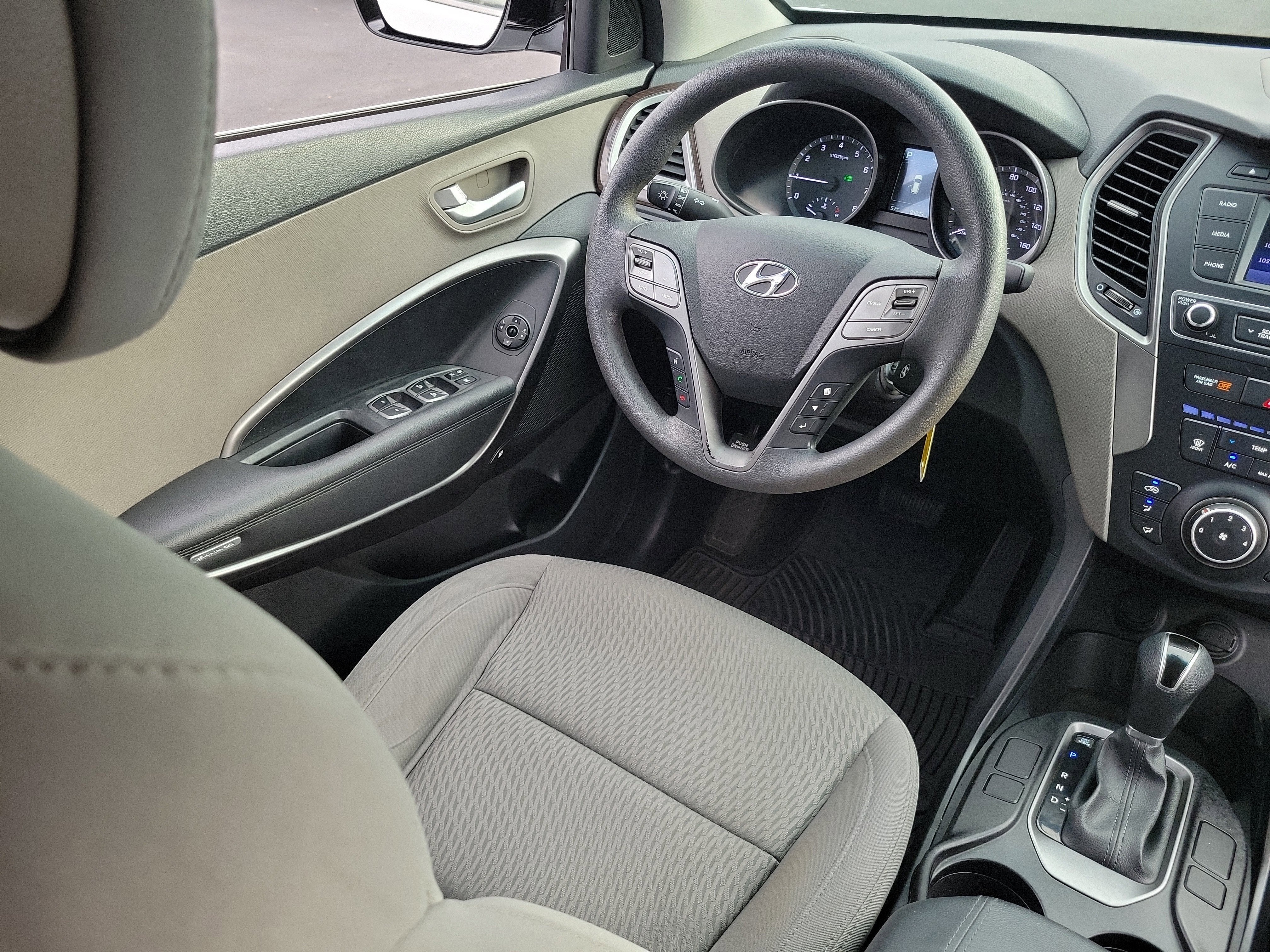 2017 Hyundai Santa Fe Sport 2.4L