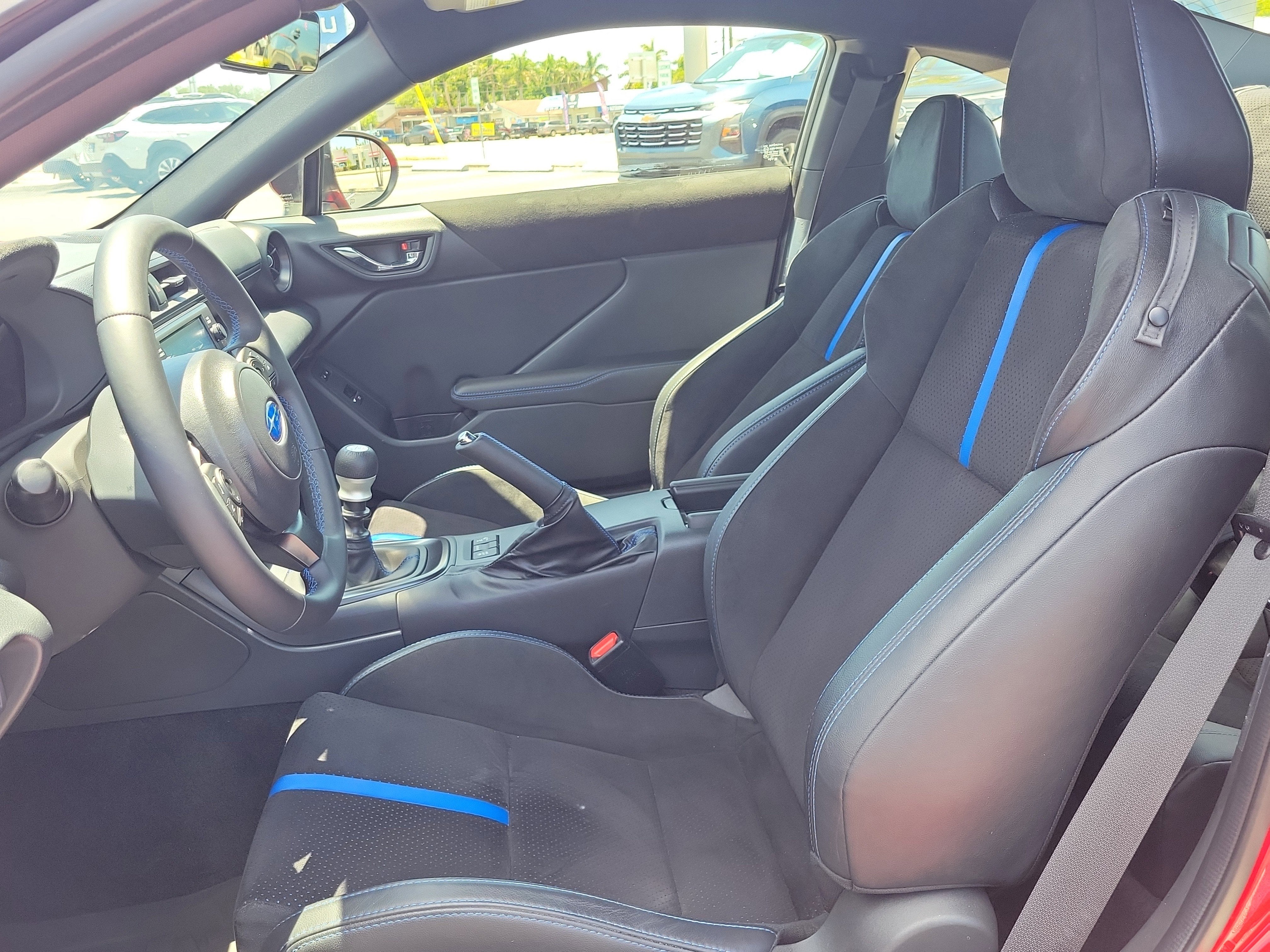 2025 Subaru BRZ tS