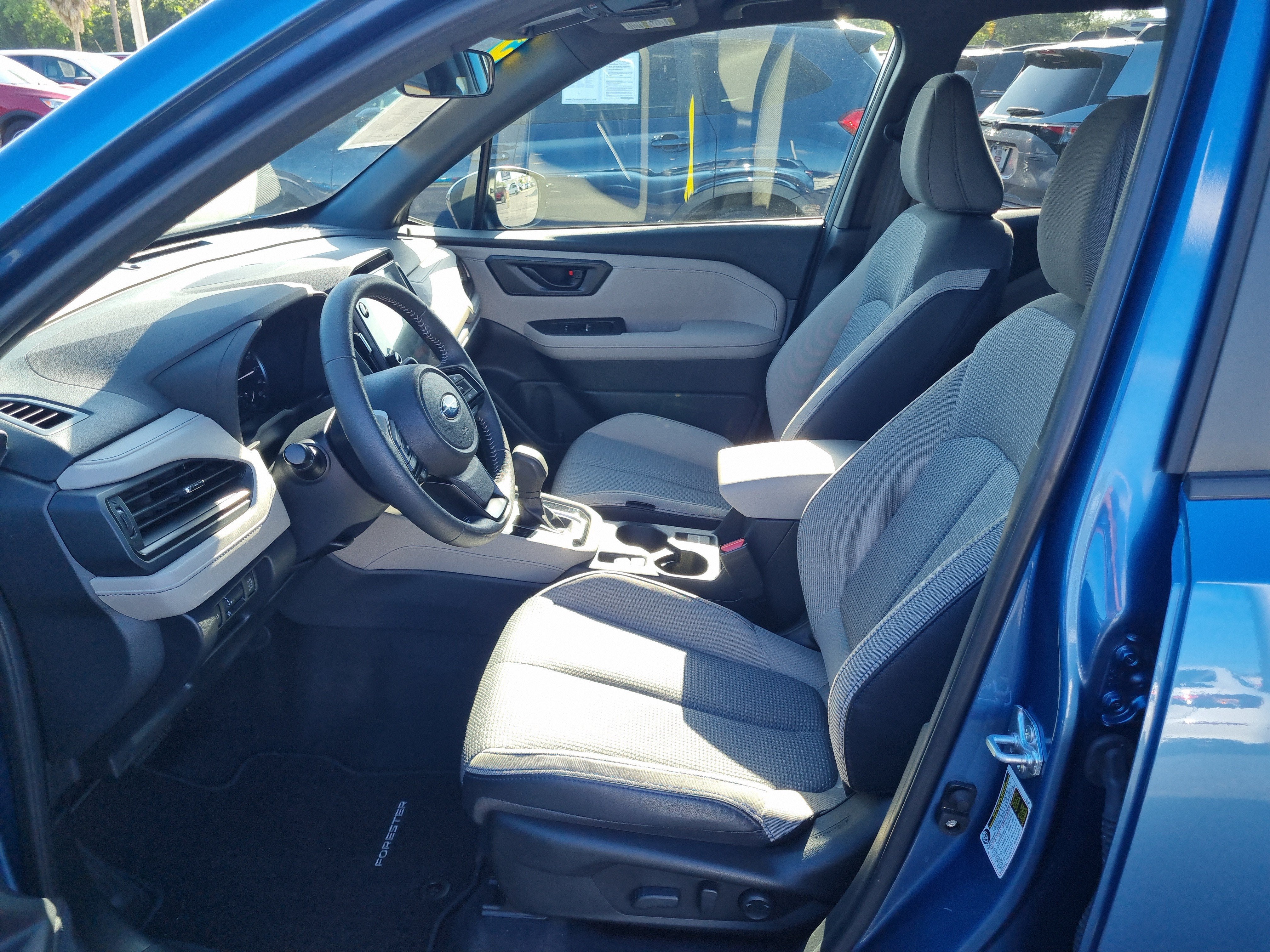 2025 Subaru Forester Premium
