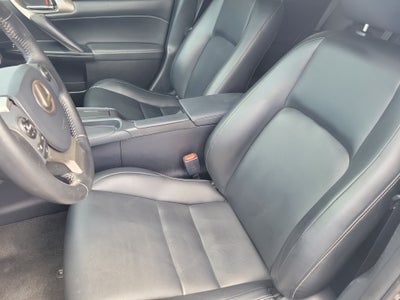 2017 Lexus CT 200h