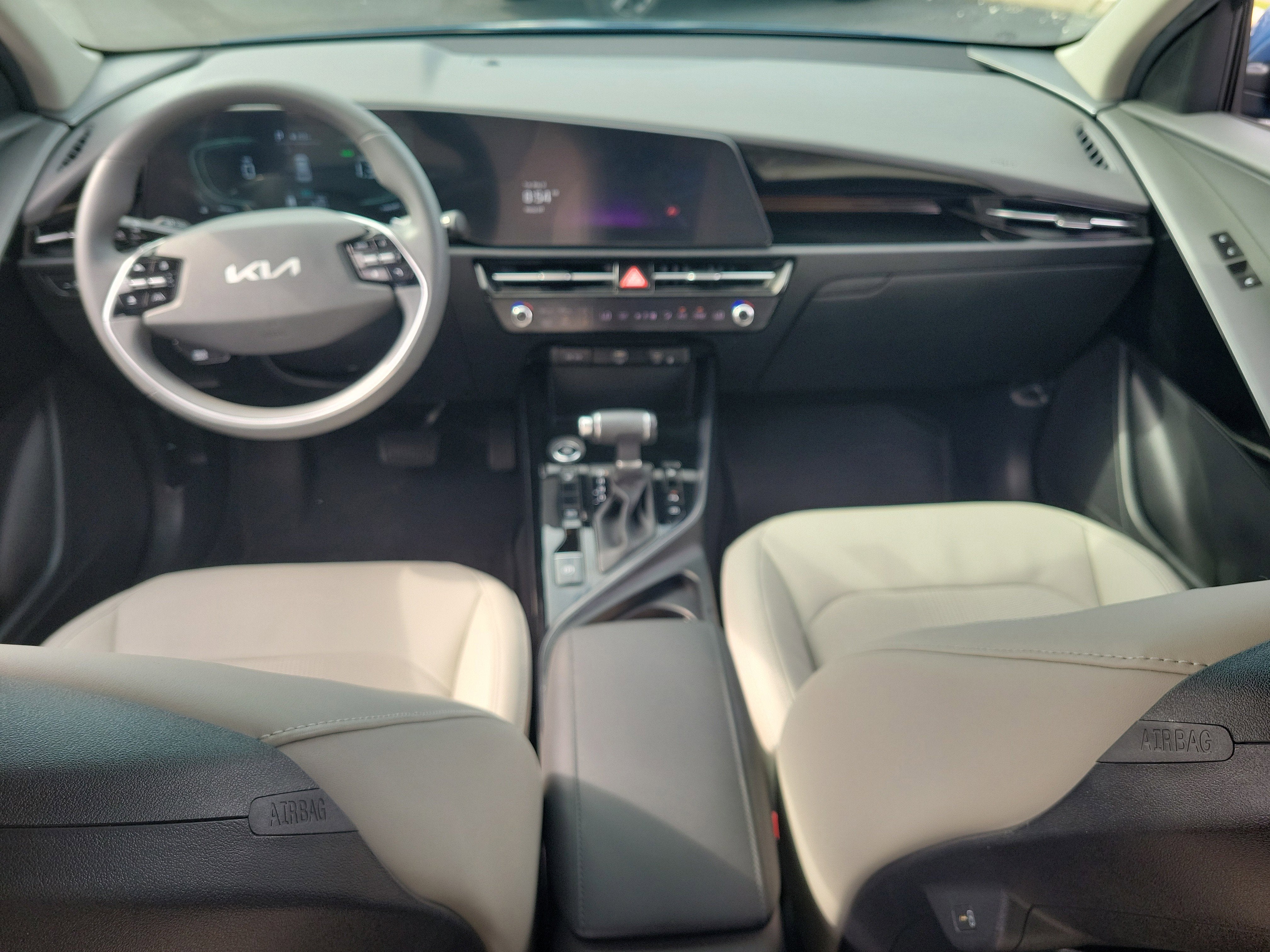 2024 Kia Niro EX