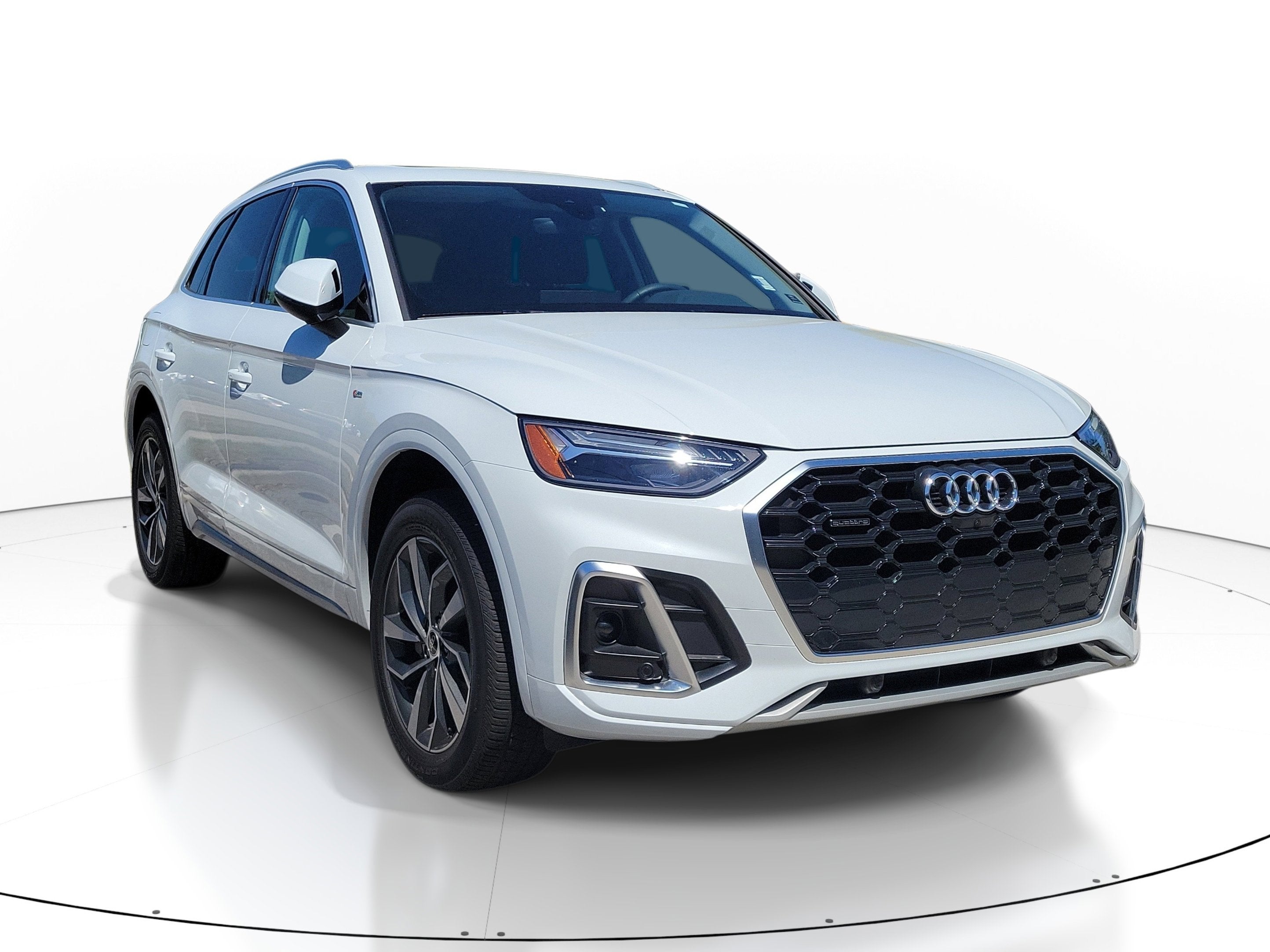 2024 Audi Q5 S line Premium Plus
