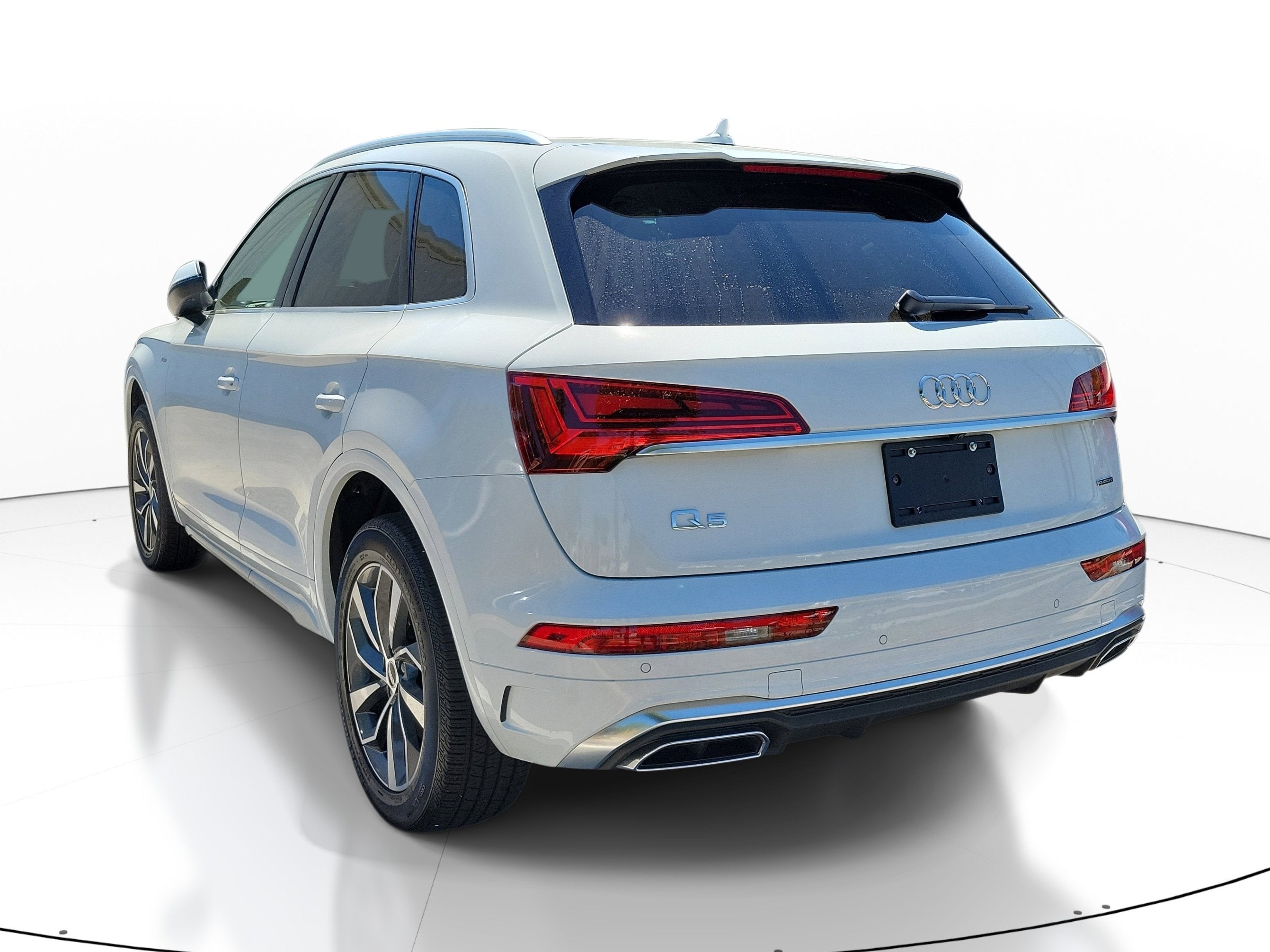 2024 Audi Q5 S line Premium Plus