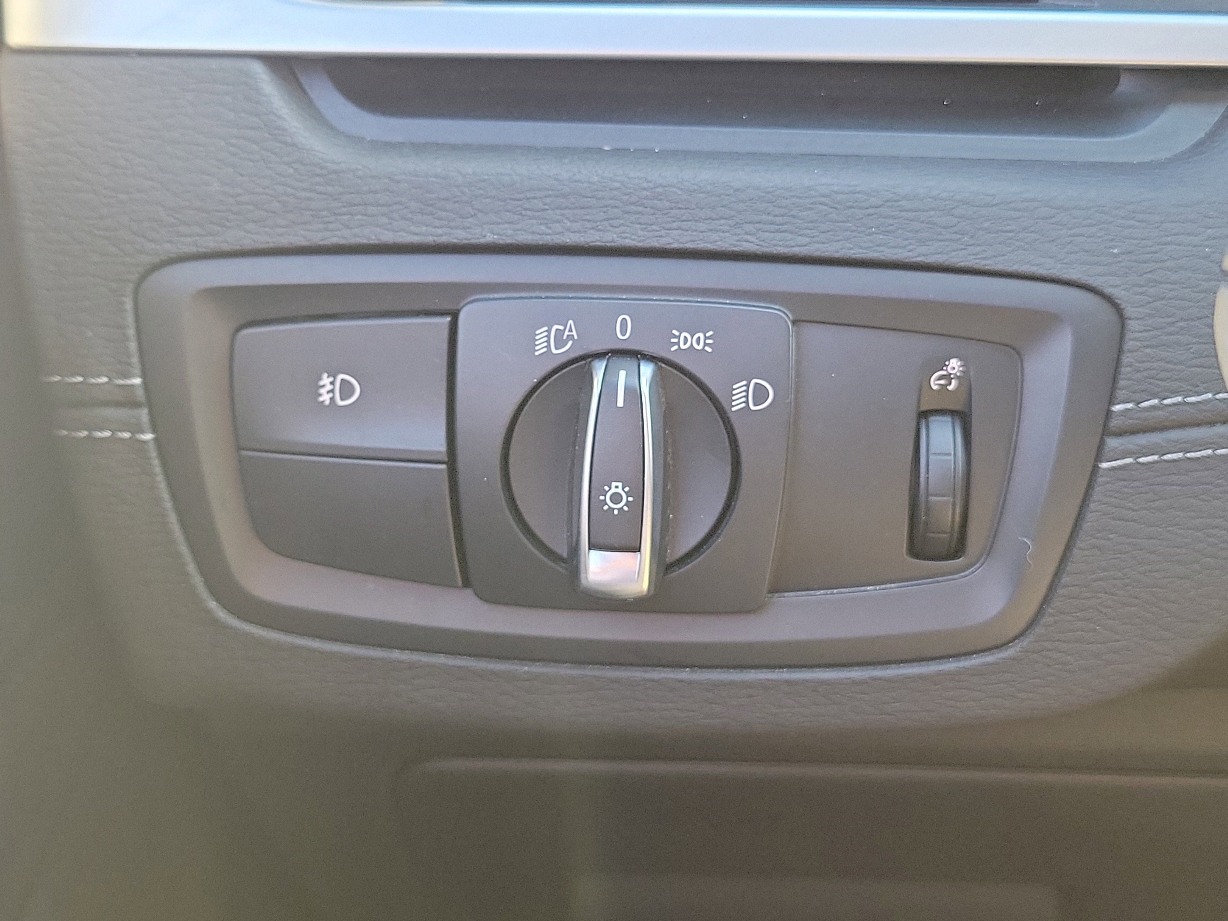 2020 BMW X2 xDrive28i