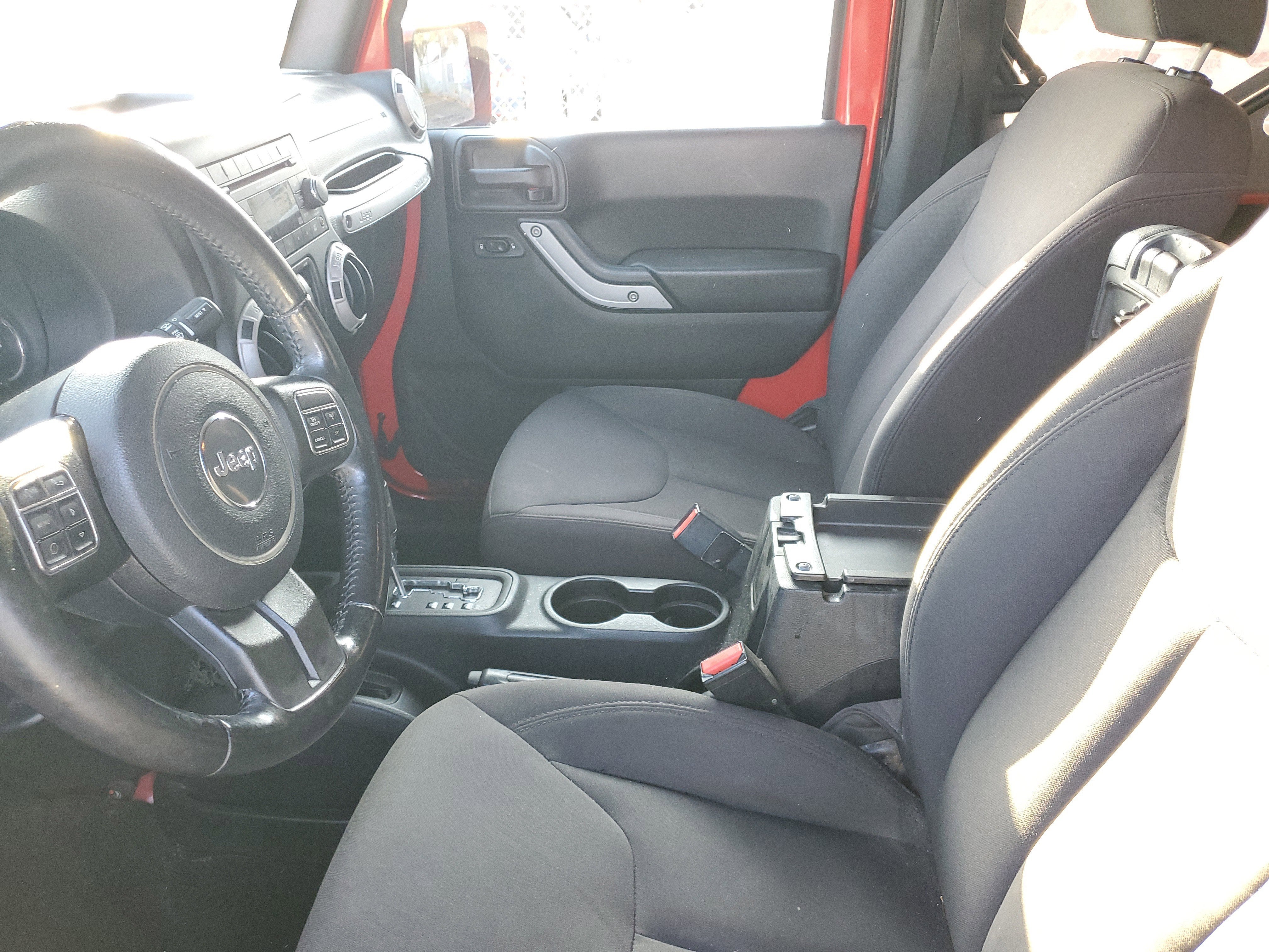 2016 Jeep Wrangler Sport