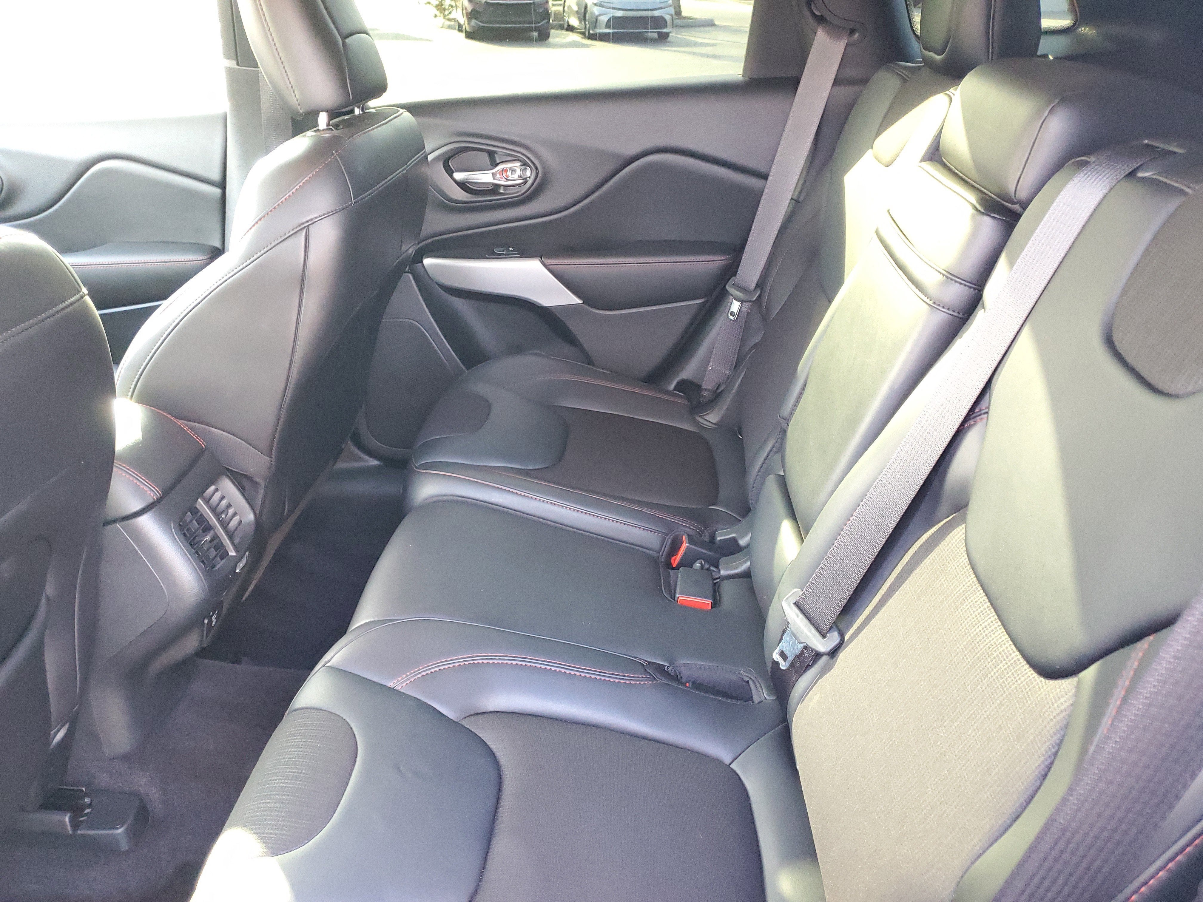 2017 Jeep Cherokee Trailhawk