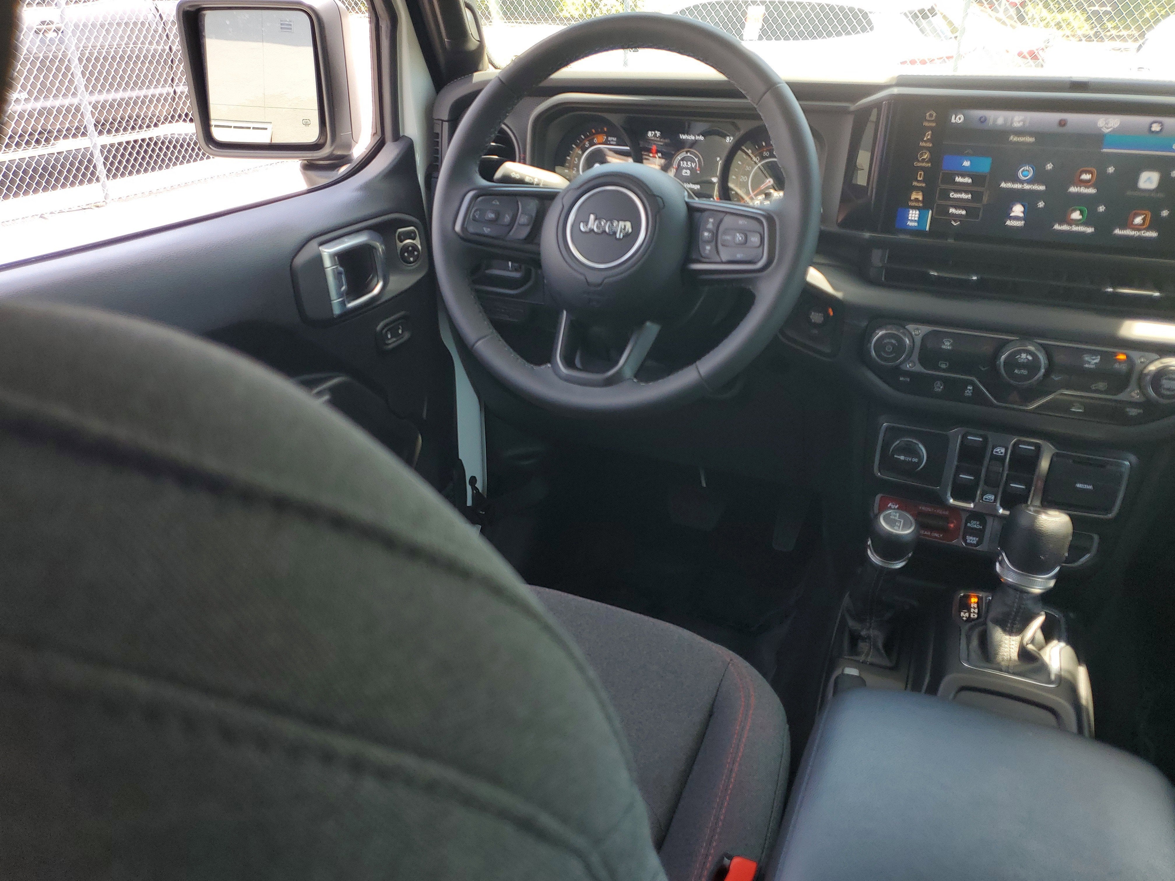 2025 Jeep Wrangler Rubicon