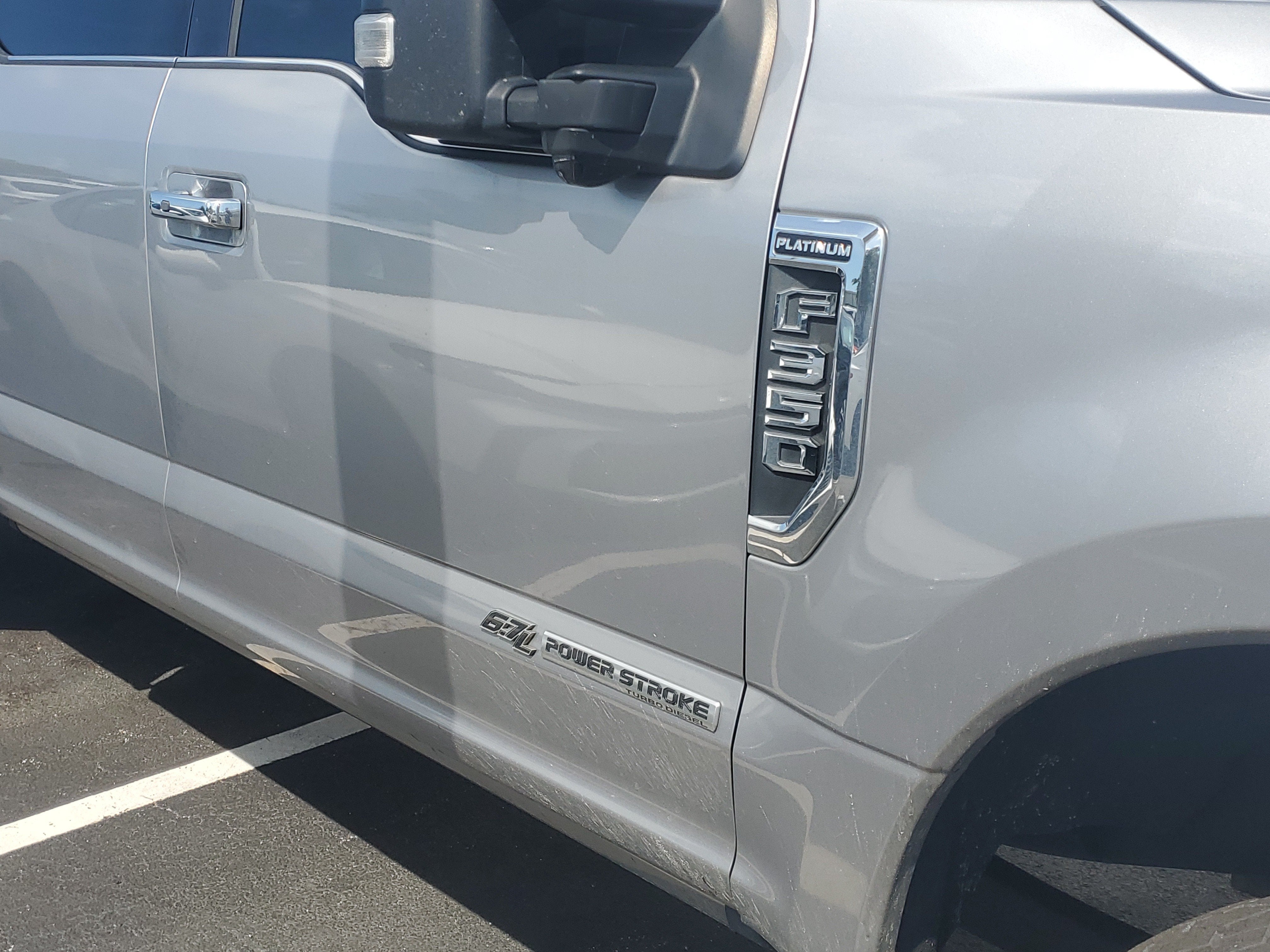 2020 Ford Super Duty F-350 DRW Platinum