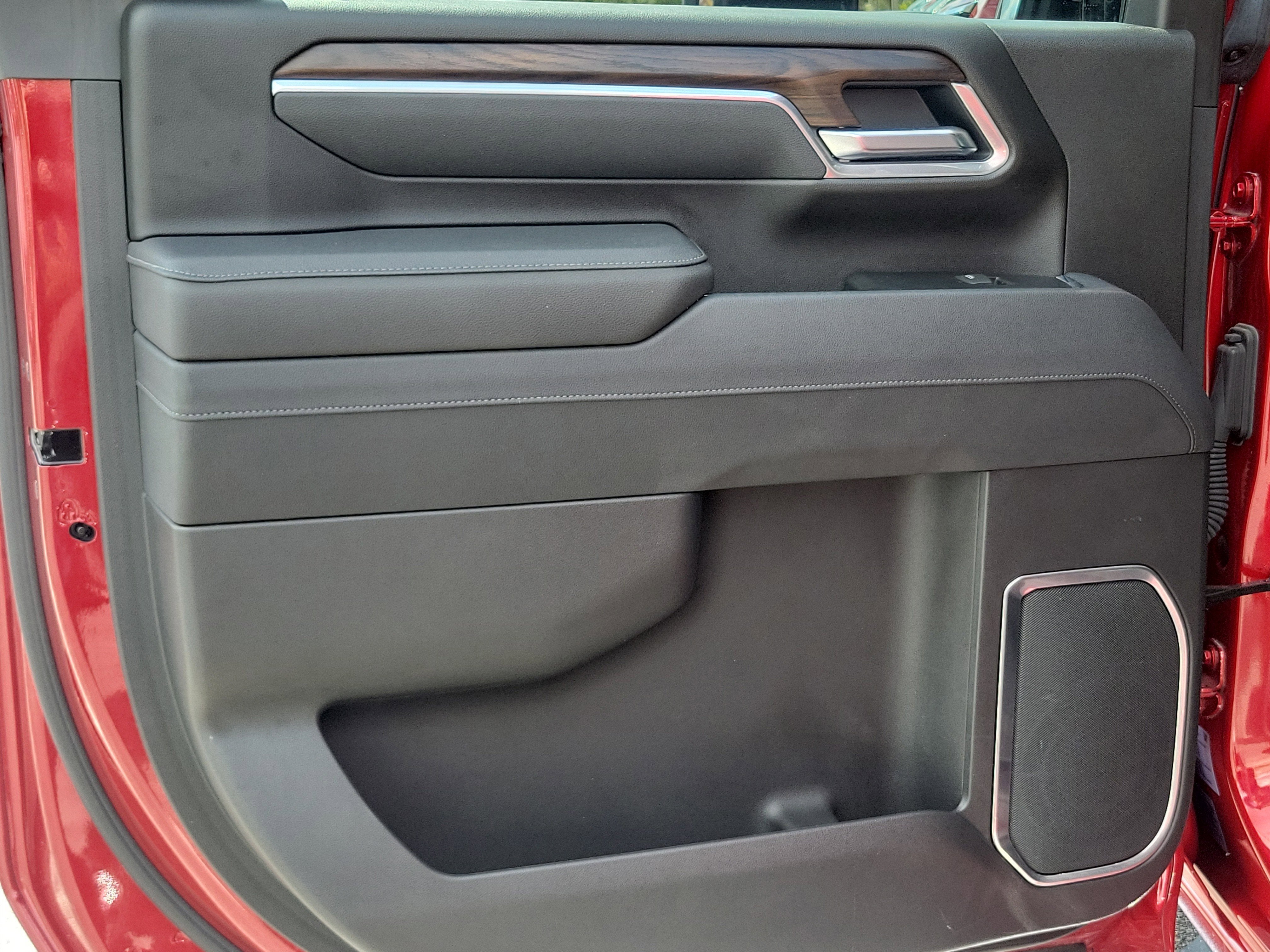 2025 GMC Sierra 2500HD SLT