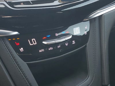 2025 Cadillac XT6 AWD Sport