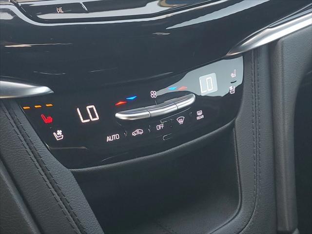 2025 Cadillac XT6 AWD Sport