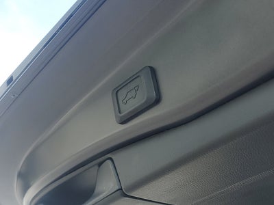 2025 Toyota RAV4 Hybrid XLE Premium