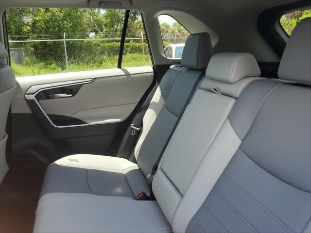 2025 Toyota RAV4 Hybrid XLE Premium
