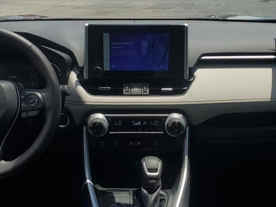 2025 Toyota RAV4 Hybrid XLE Premium
