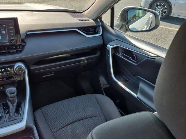 2020 Toyota RAV4 Hybrid LE