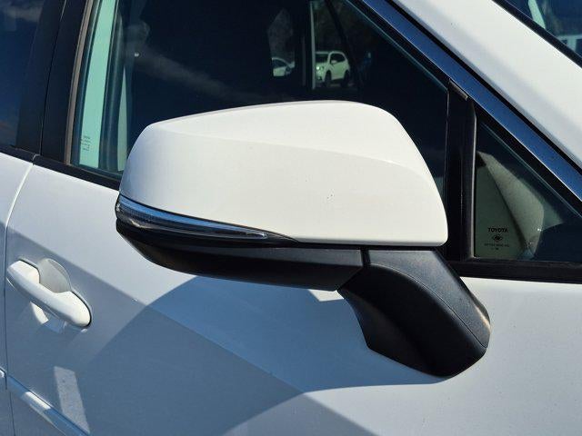 2020 Toyota RAV4 Hybrid LE