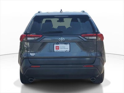 2020 Toyota RAV4 XLE