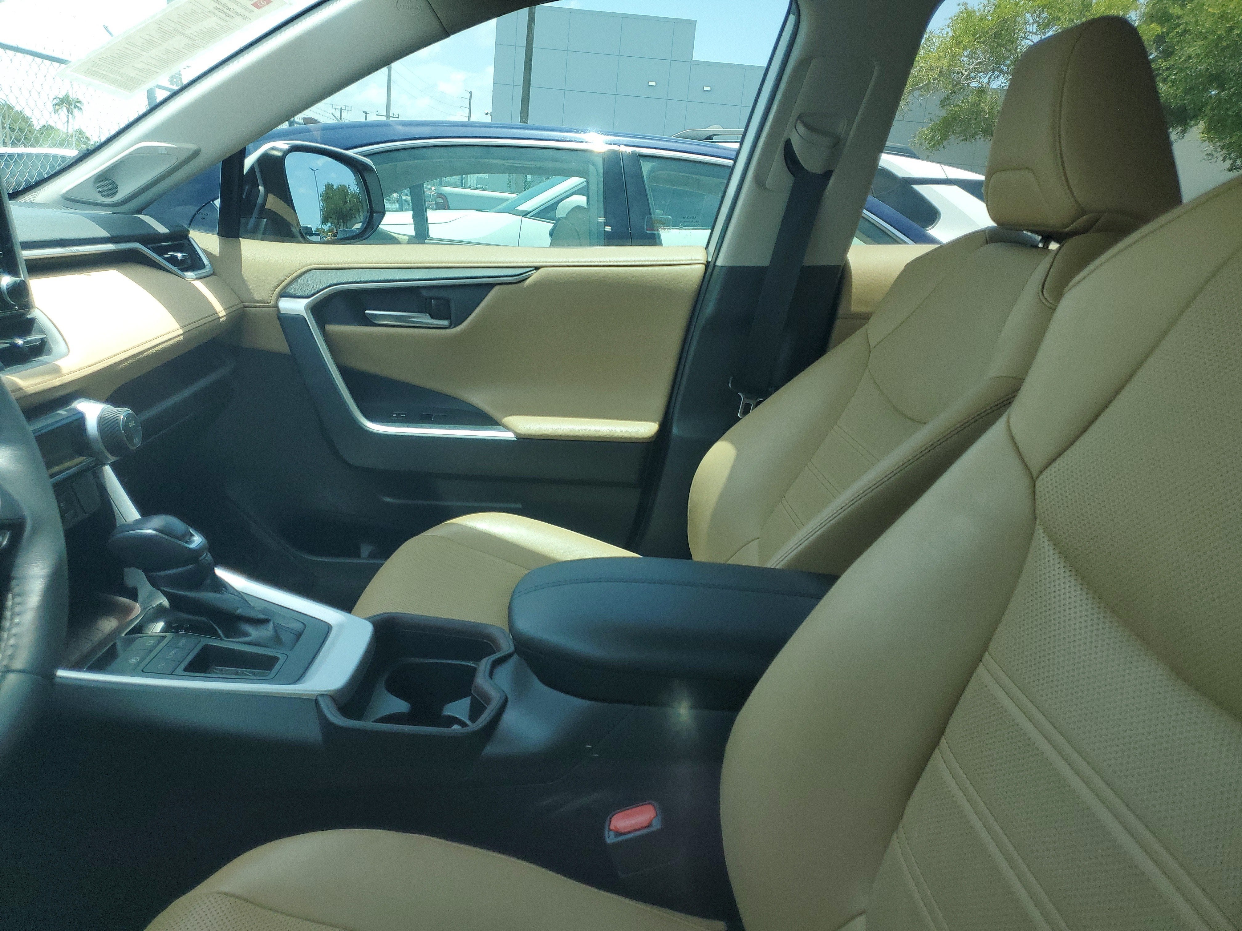 2019 Toyota RAV4 Limited