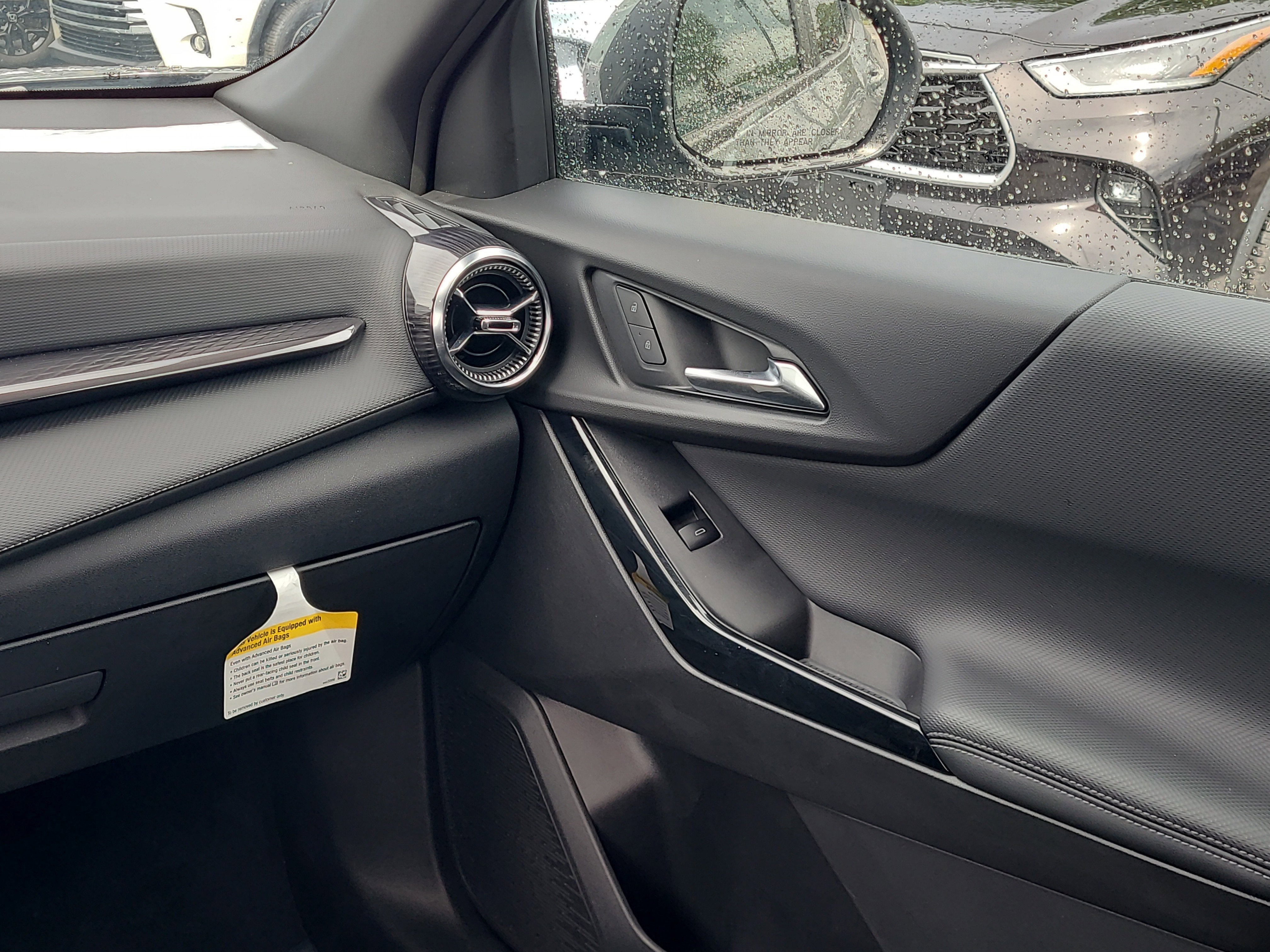 2025 Chevrolet Equinox LT - Photo 18