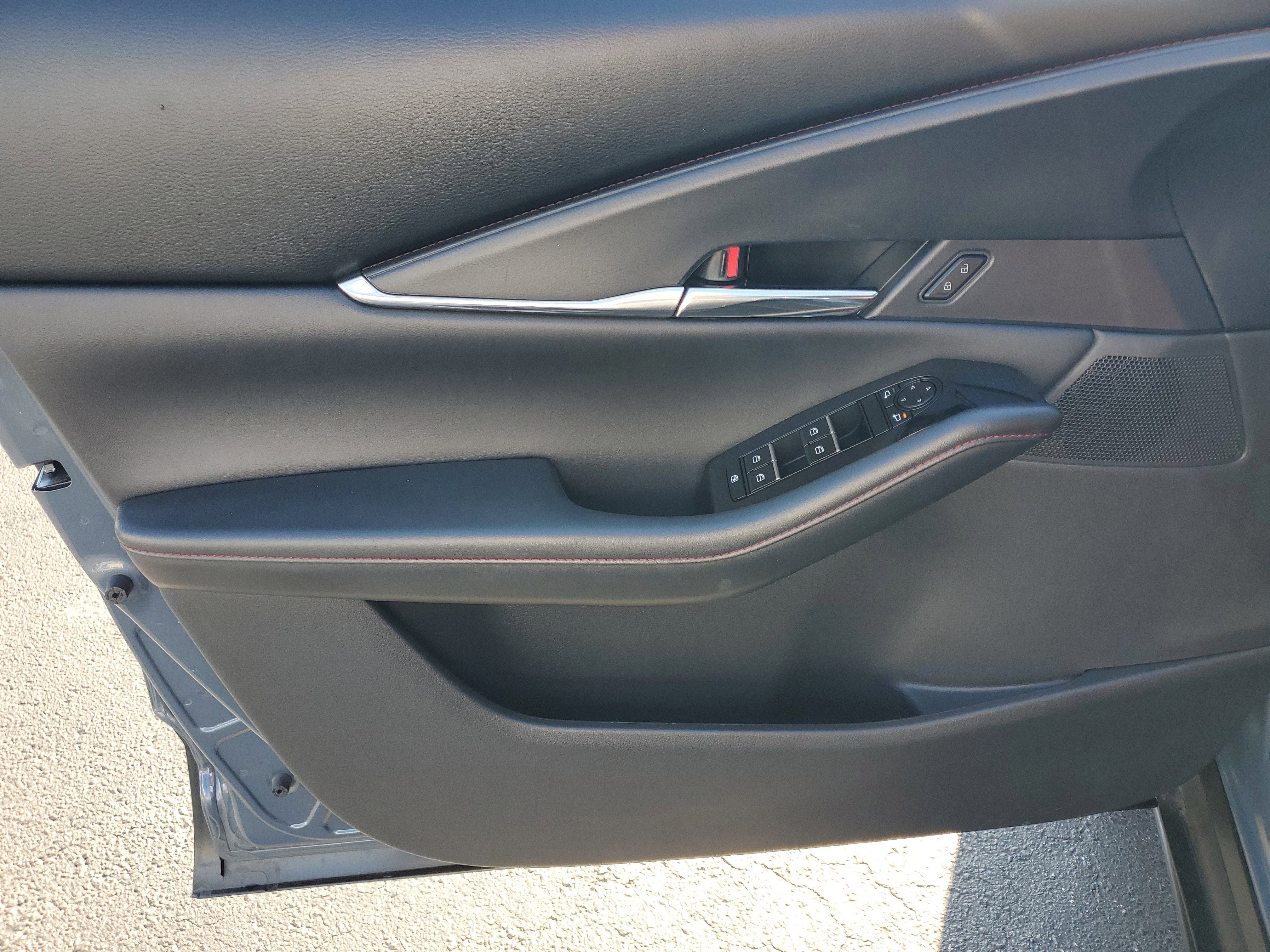 2025 Mazda Mazda CX-30 2.5 S Carbon Edition