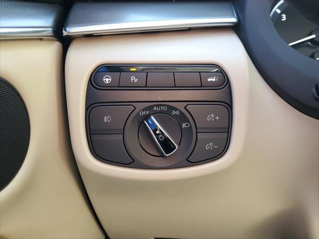 2022 INFINITI QX50 LUXE
