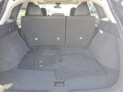 2023 INFINITI QX50 LUXE