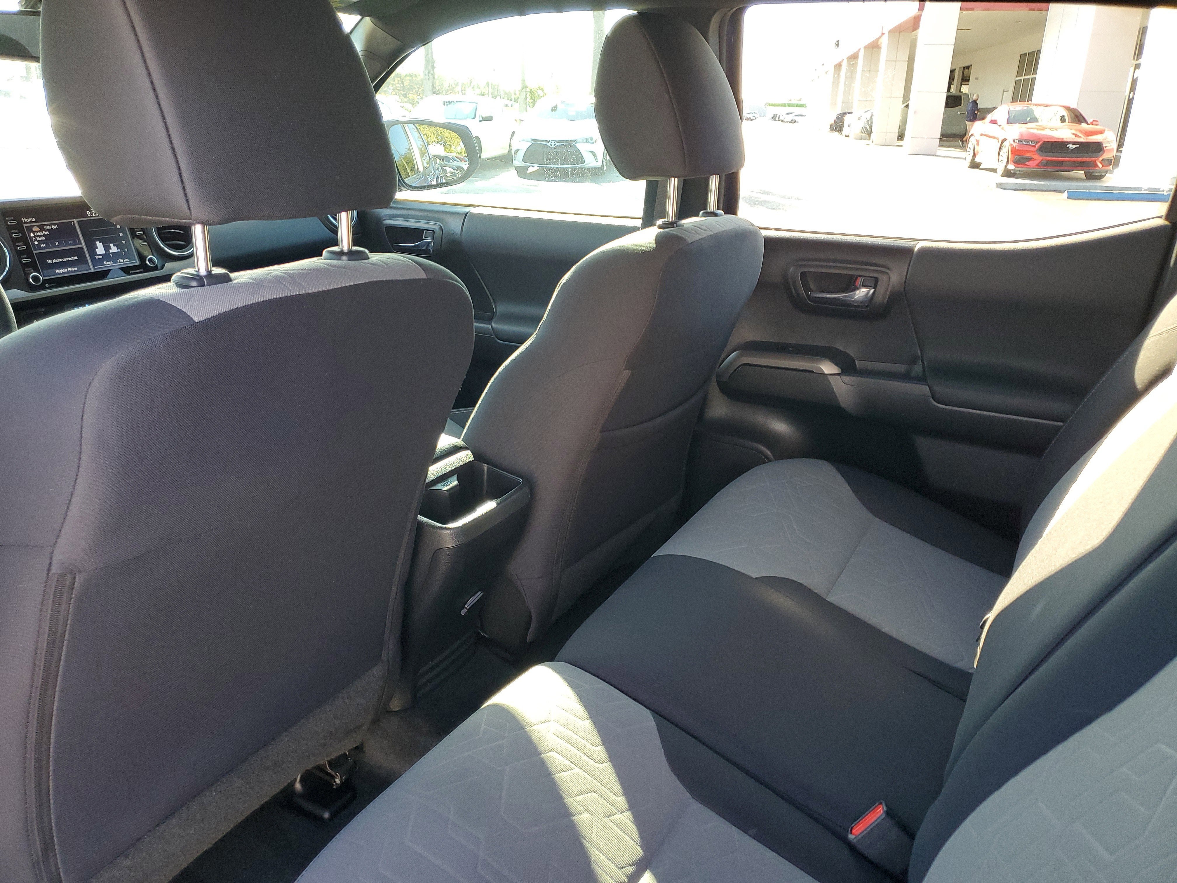 2022 Toyota Tacoma 2WD SR5