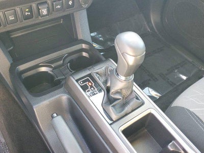 2022 Toyota Tacoma 2WD SR5