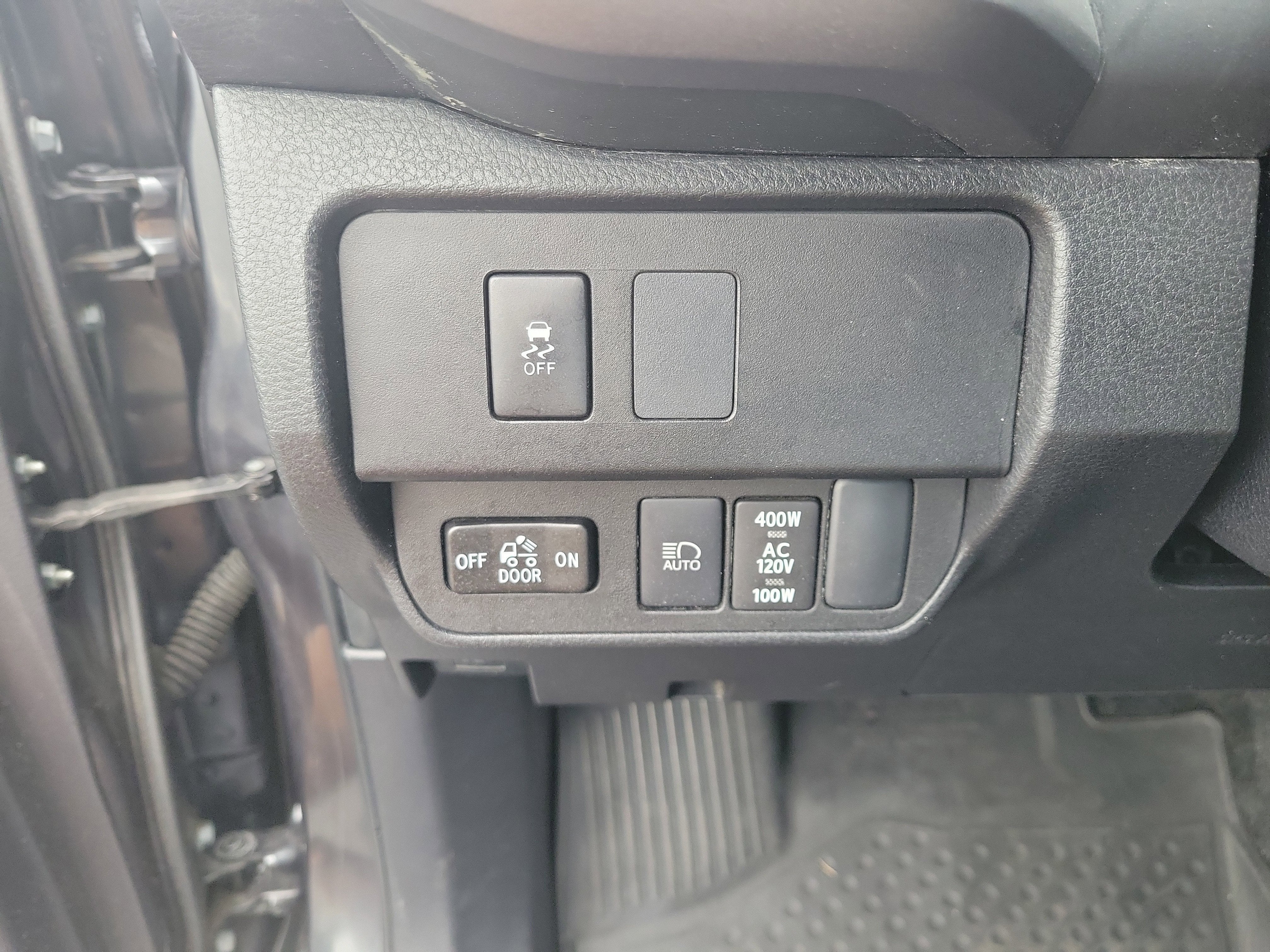 2023 Toyota Tacoma 2WD SR5