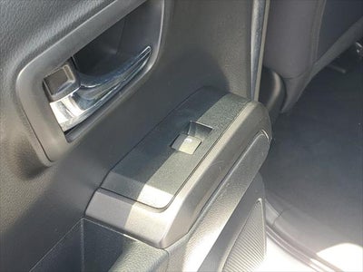 2022 Toyota Tacoma 2WD SR5