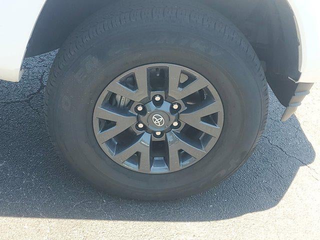 2023 Toyota Tacoma 2WD SR5