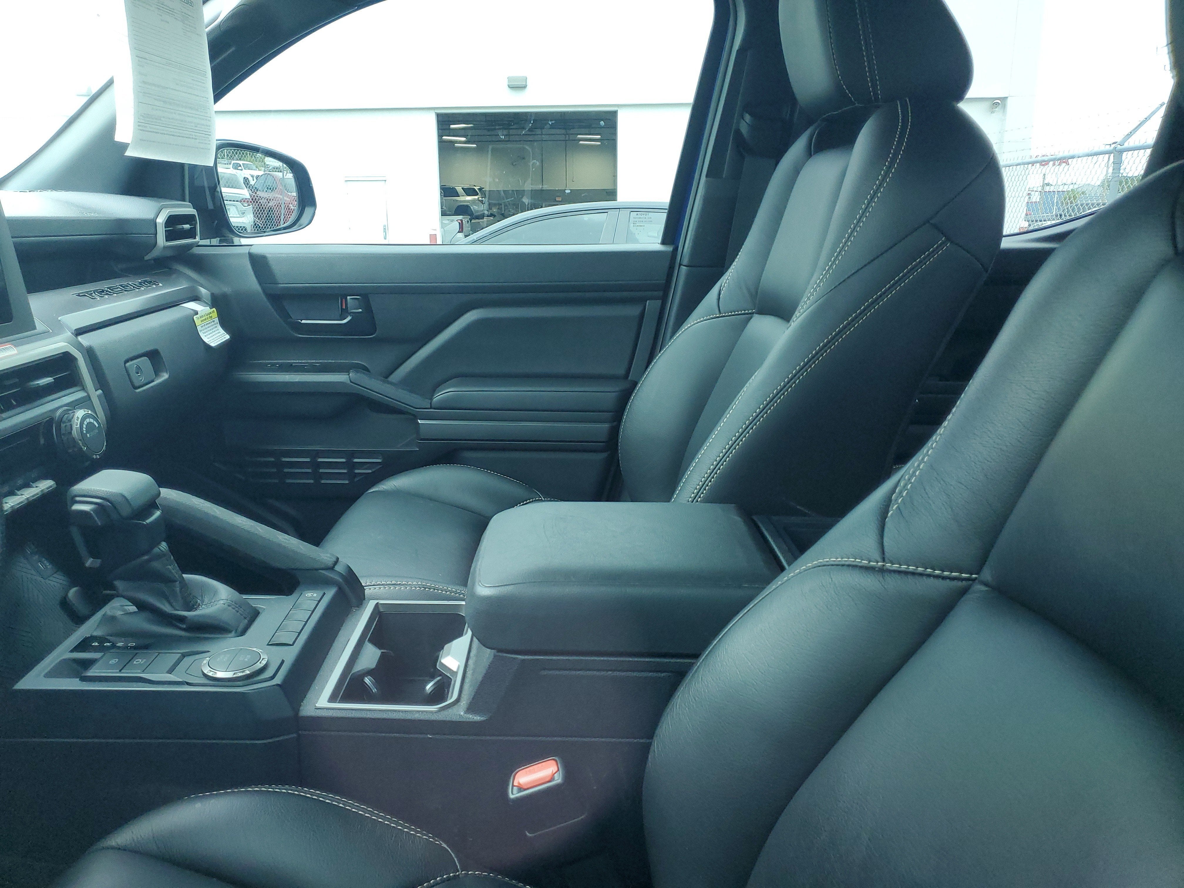 2025 Toyota Tacoma 2WD SR5