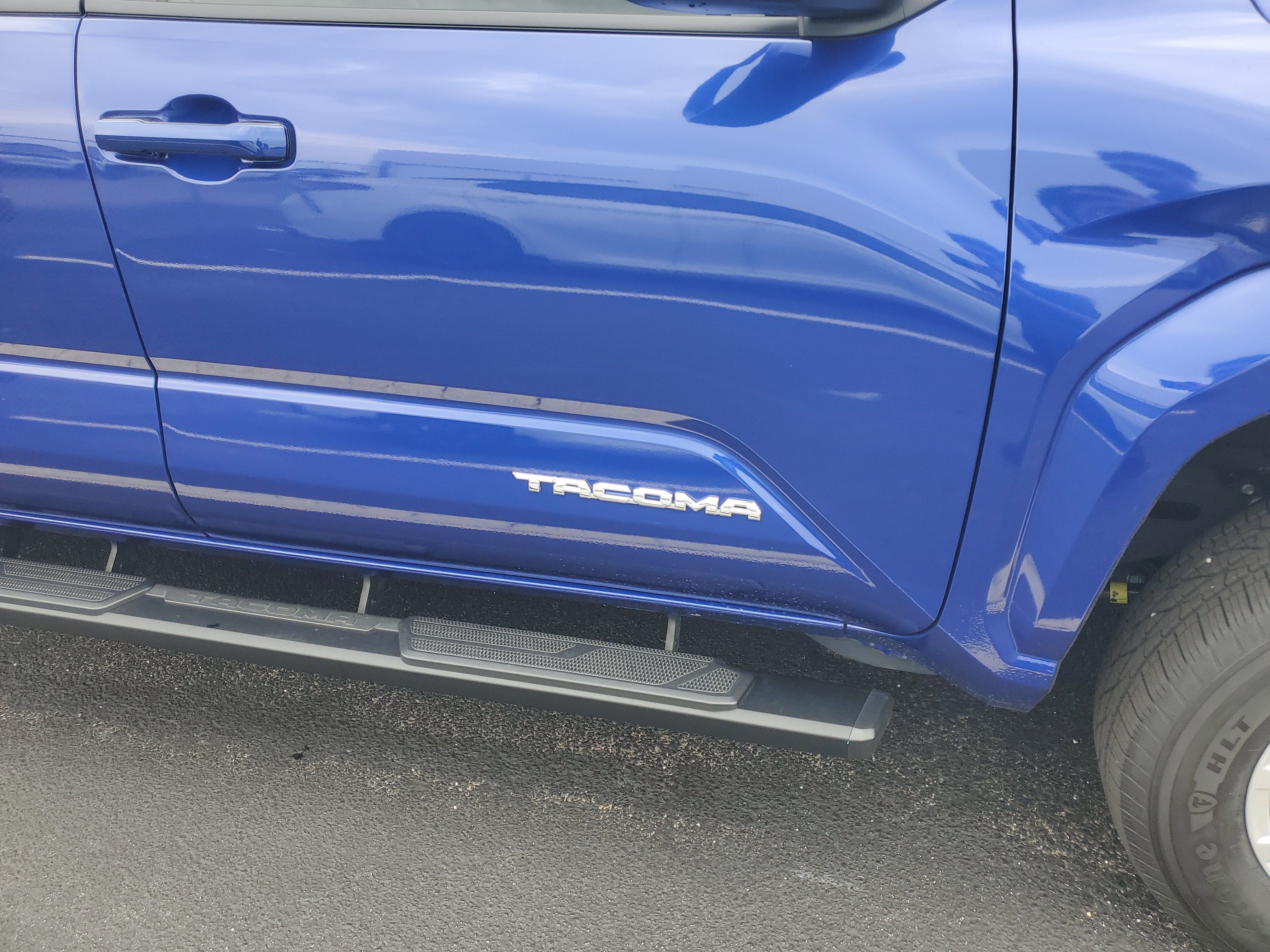 2025 Toyota Tacoma 2WD SR5