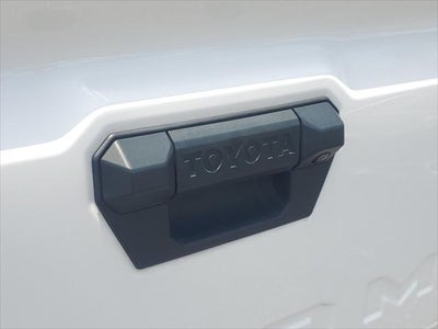 2025 Toyota Tacoma 4WD SR5
