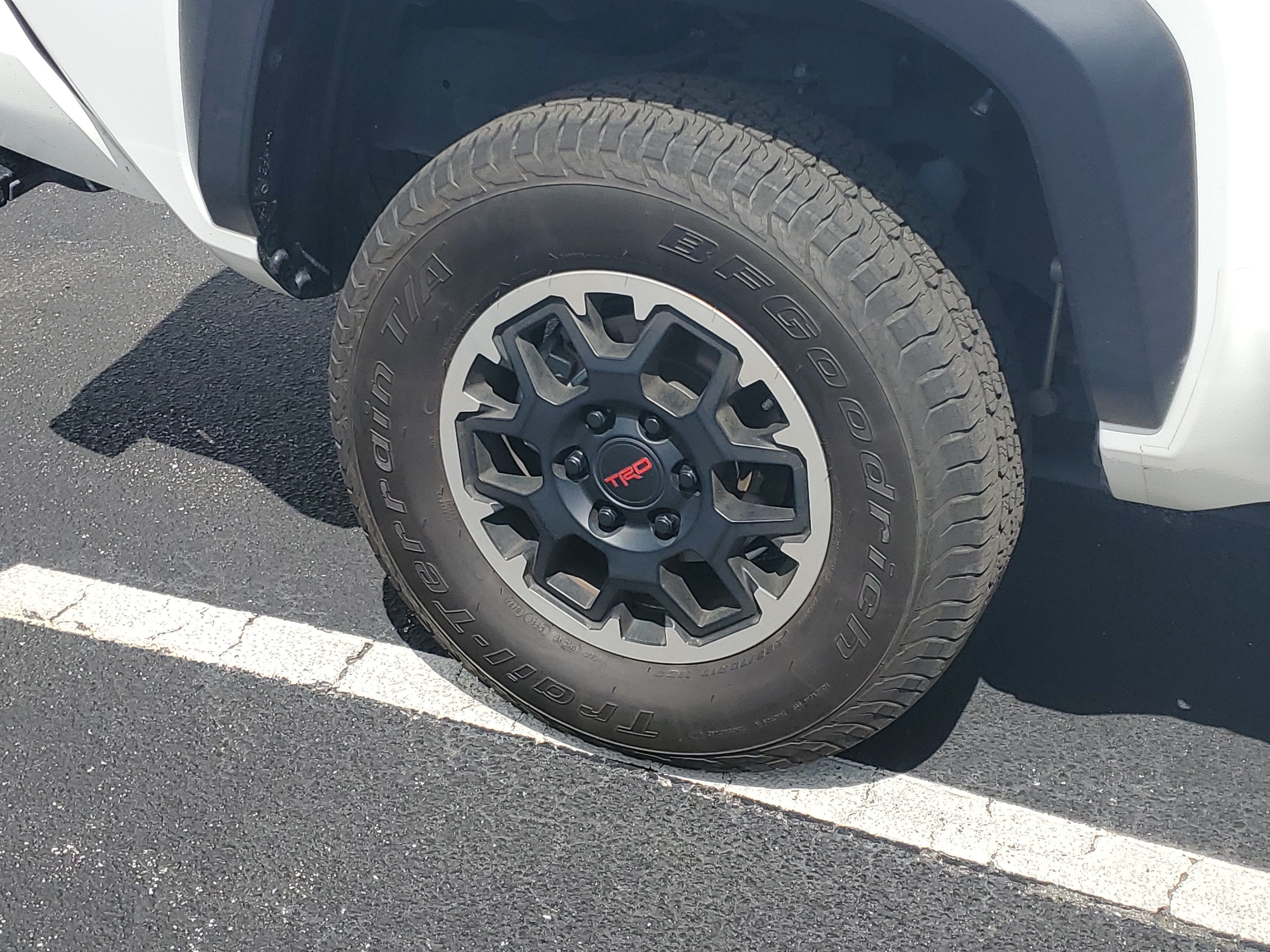 2024 Toyota Tacoma 4WD TRD Off Road