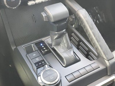 2024 Toyota Tacoma 4WD SR5