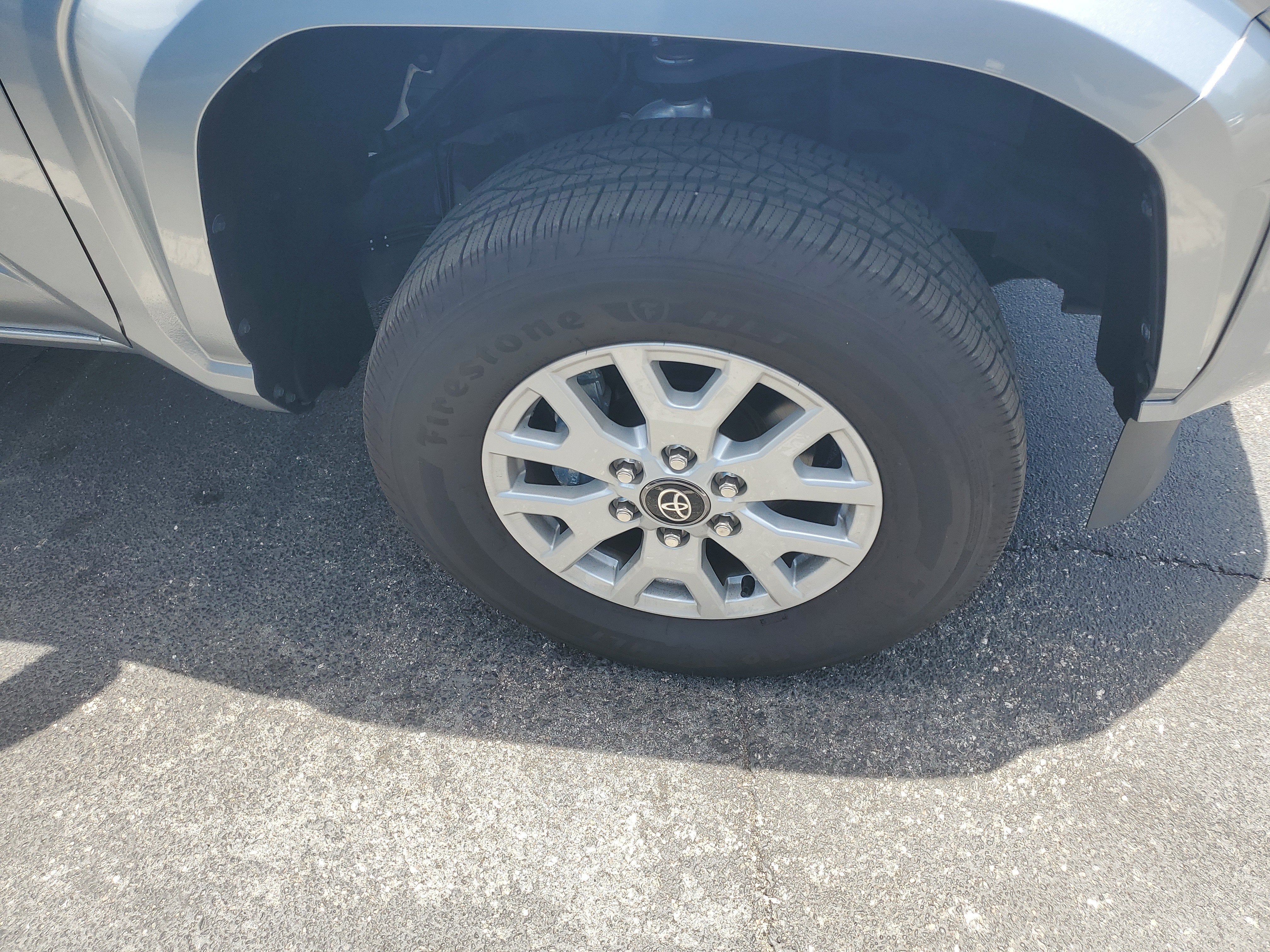 2024 Toyota Tacoma 4WD SR5