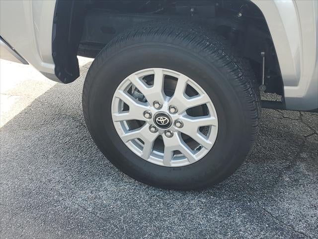 2024 Toyota Tacoma 4WD SR5