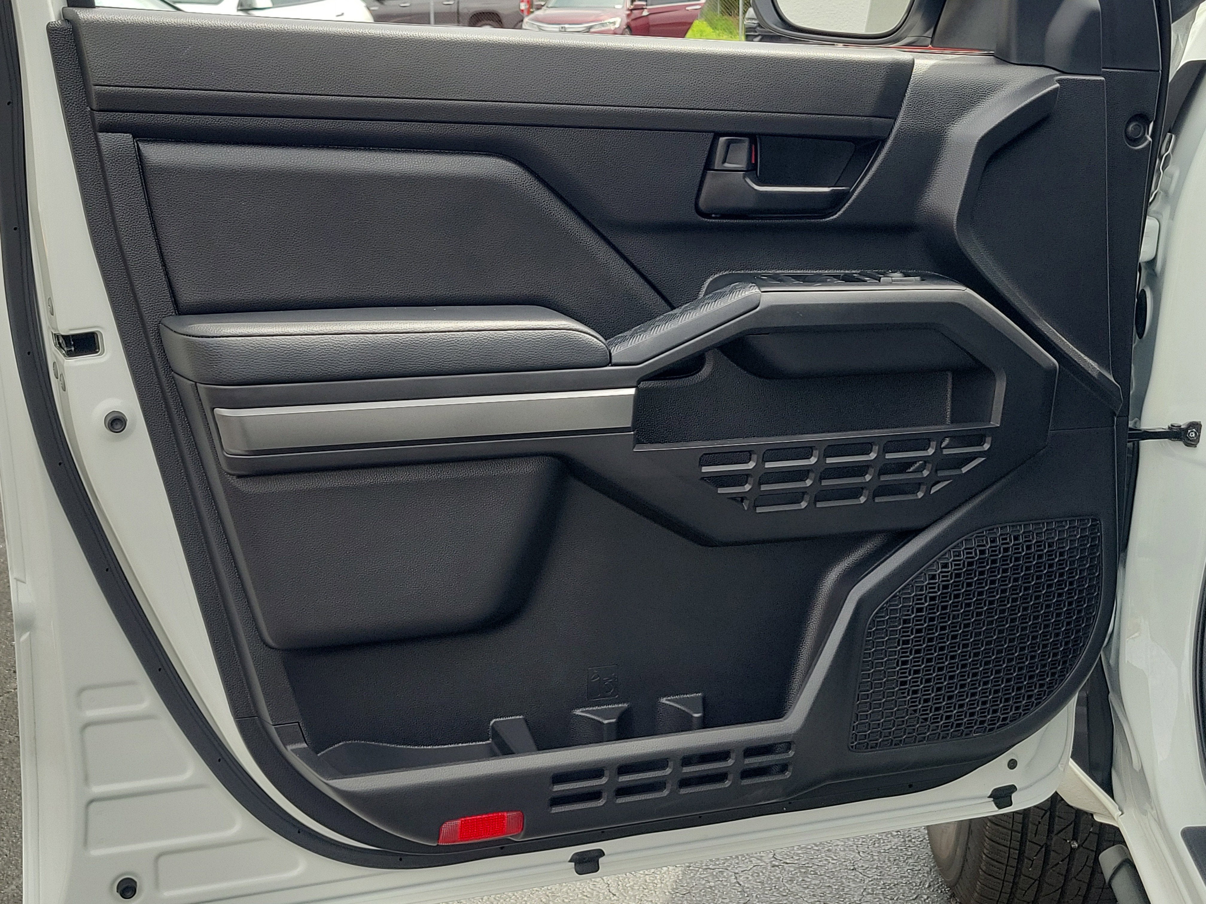 2024 Toyota Tacoma 4WD SR5