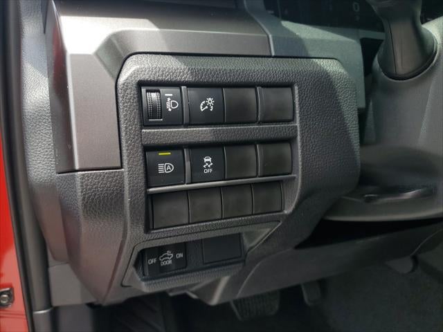 2025 Toyota Tacoma 4WD SR5