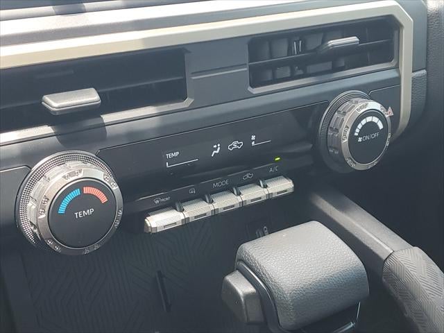 2025 Toyota Tacoma 4WD SR5